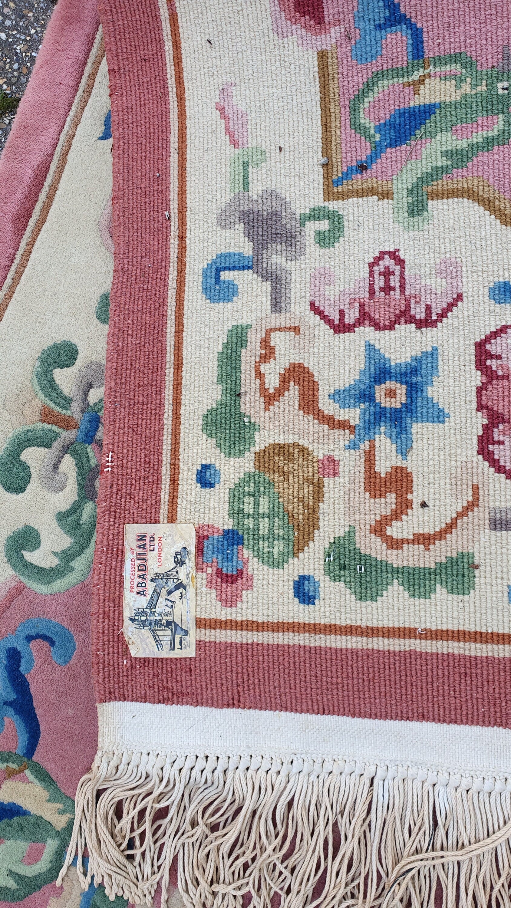 Superb top quality Vintage 70’s or 80’s Pink Decorative Rug Bird Decoration. Abadjian 90 x 52 in Weighs 14kg