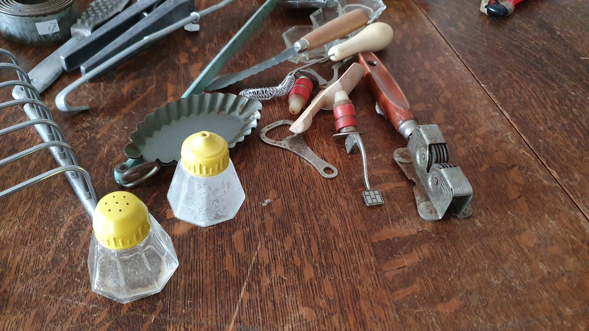 Large Collection of Cookery Kitchenalia. TV Film Drama Prop