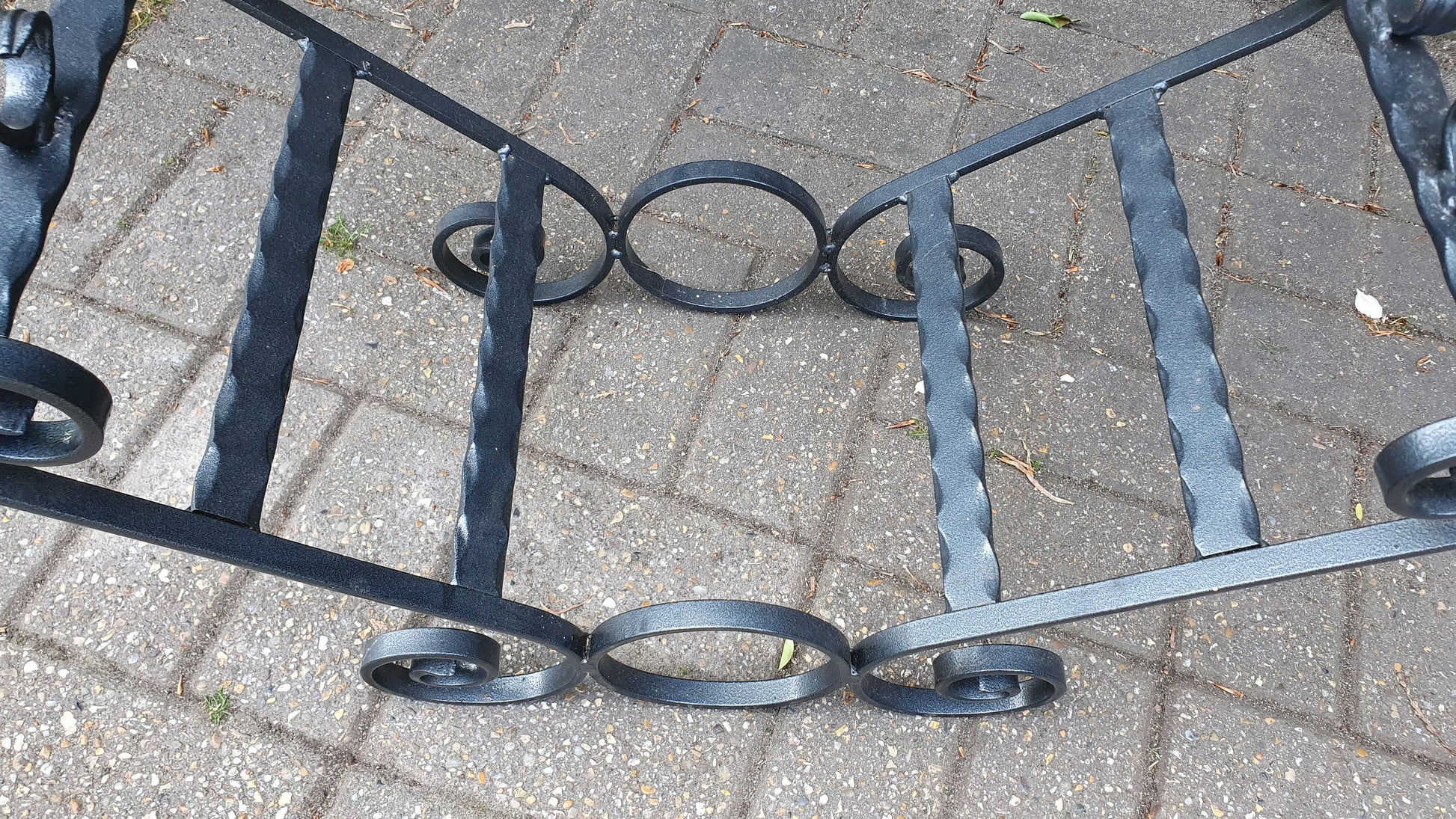 Vintage Welded Metal Heavy Iron Fish Motif Magazine Rack Weinberg Style Black