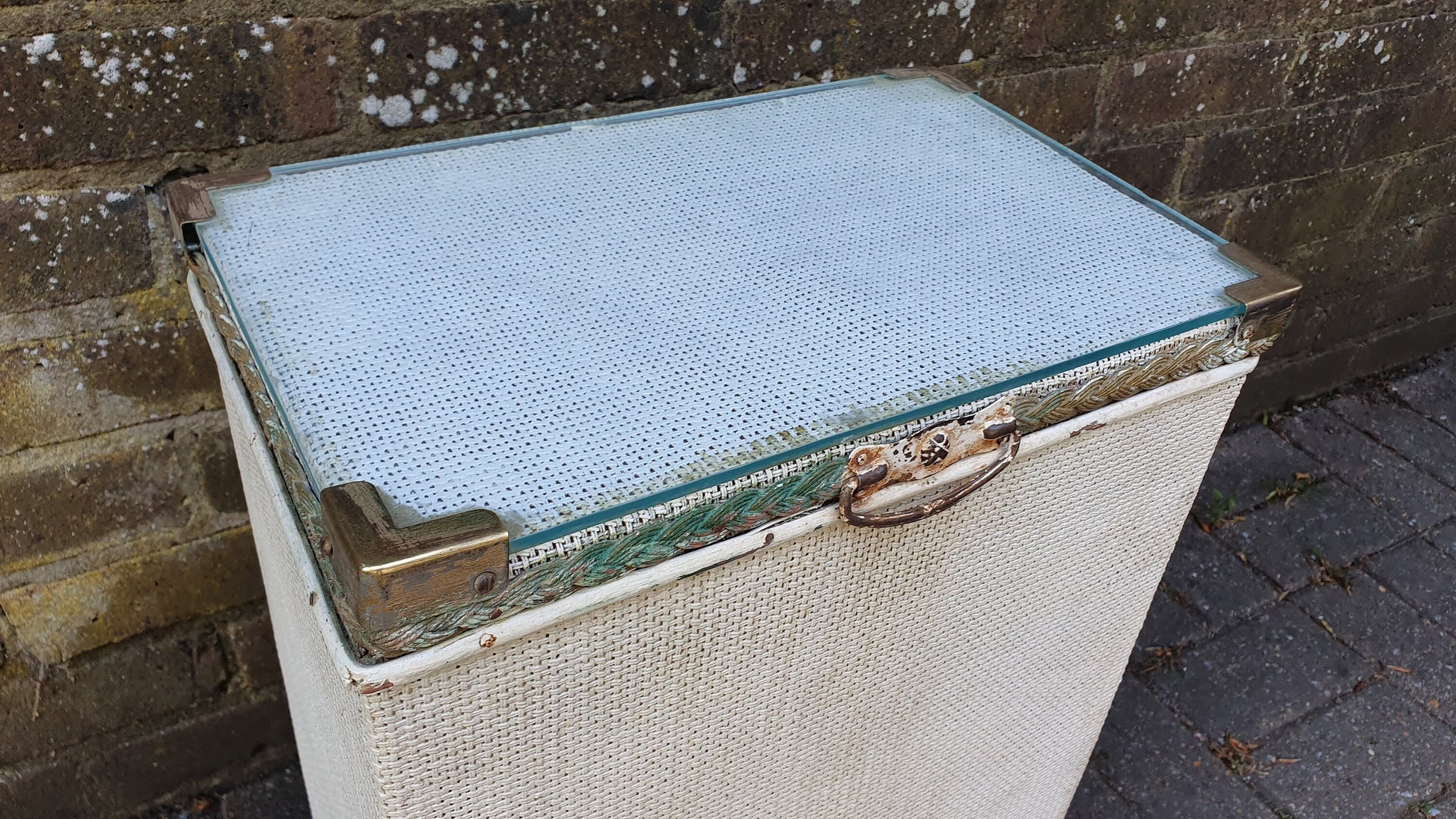 Vintage Retro Lloyd Loom Style Linen Basket Glass Top Plant Stand Storage