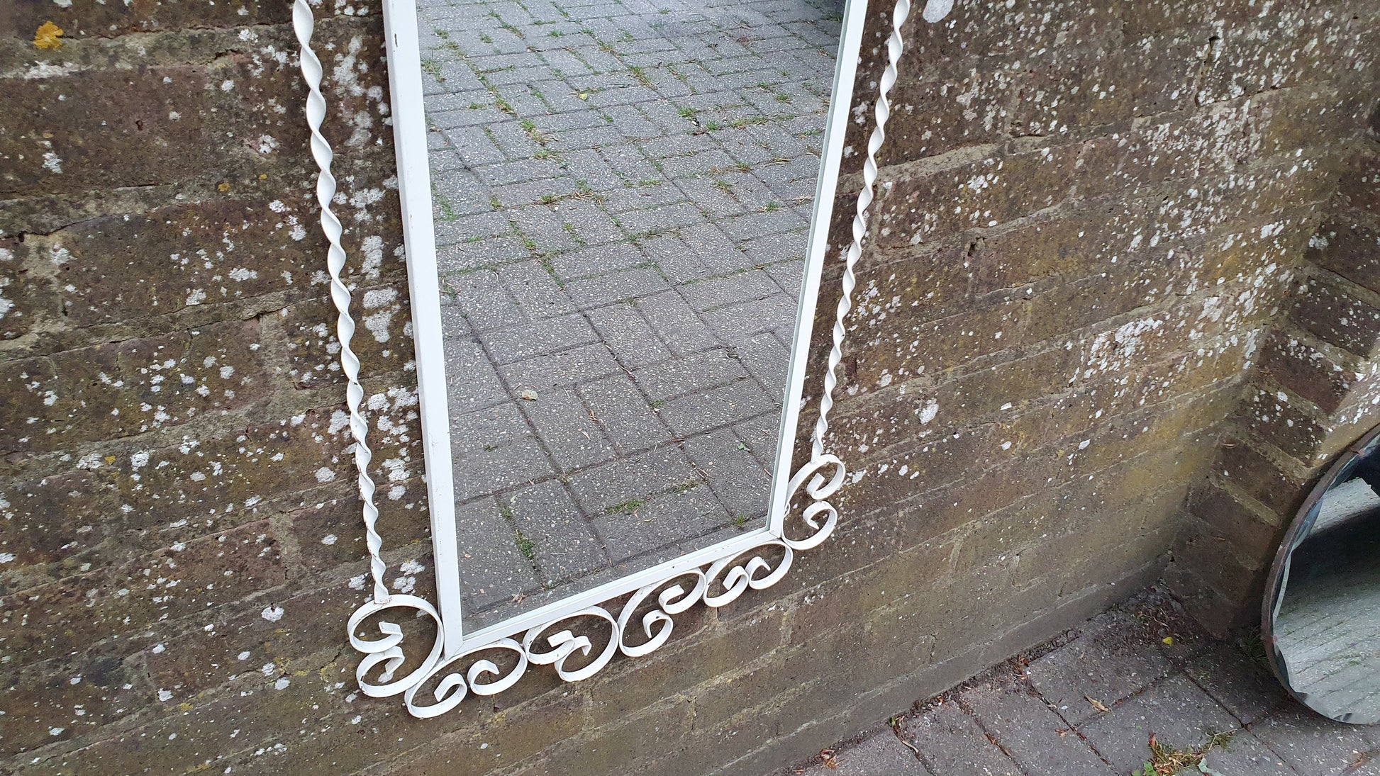 White Painted Swirly 70’s Metal Vintage Retro Metal Wall Mirror