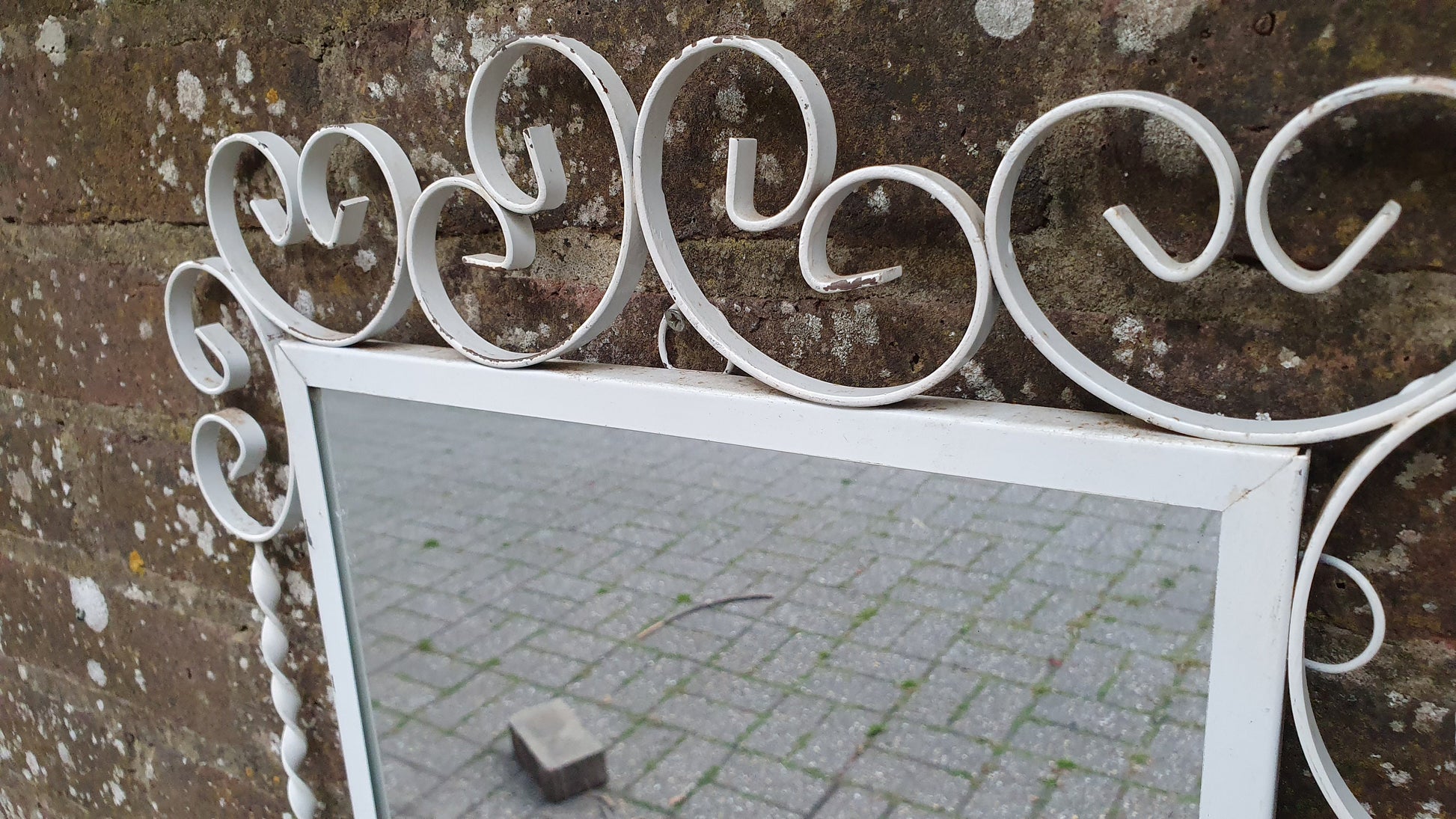 White Painted Swirly 70’s Metal Vintage Retro Metal Wall Mirror