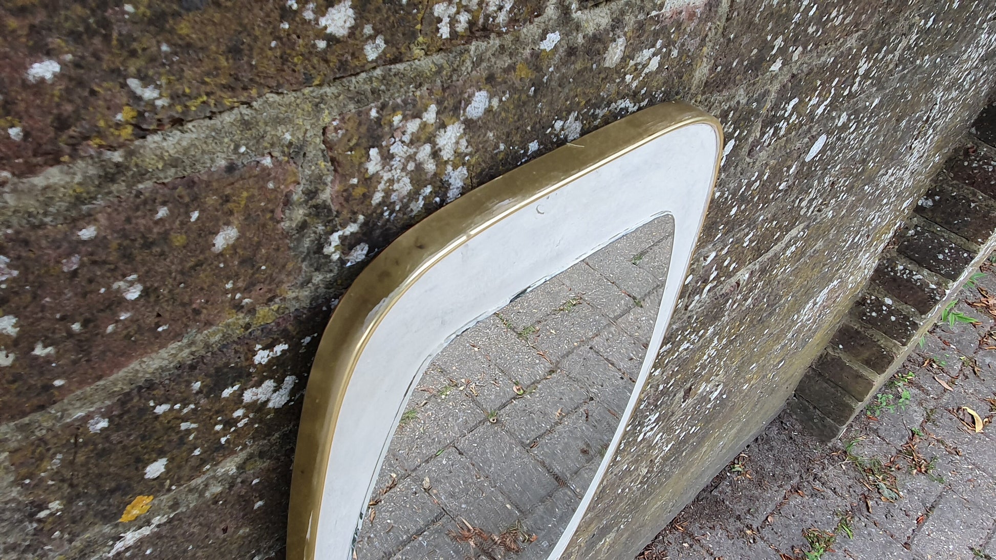 Vintage Retro Shaped Painted White and Gold Side Wall Mirror