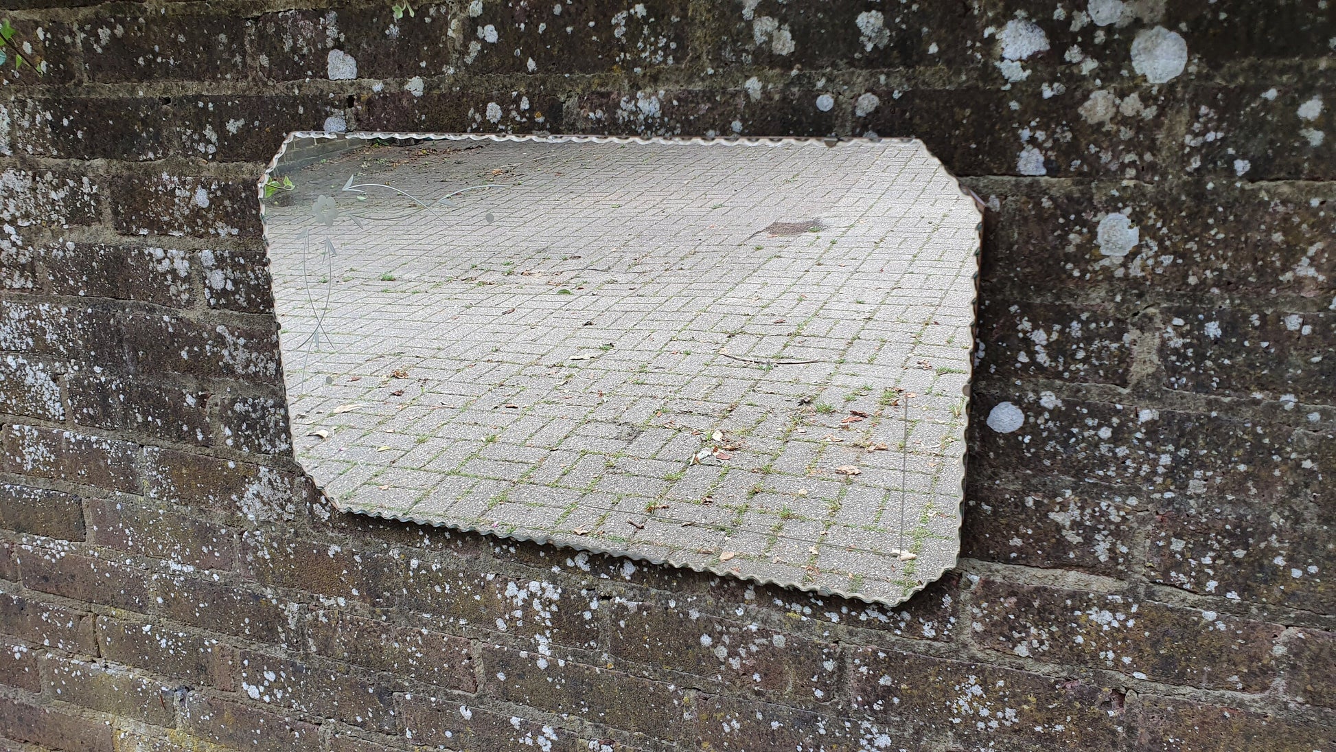 Frameless Large Vintage Retro Etched Glass Mirror With Pie Crust Bevelled Exterior Decoration
