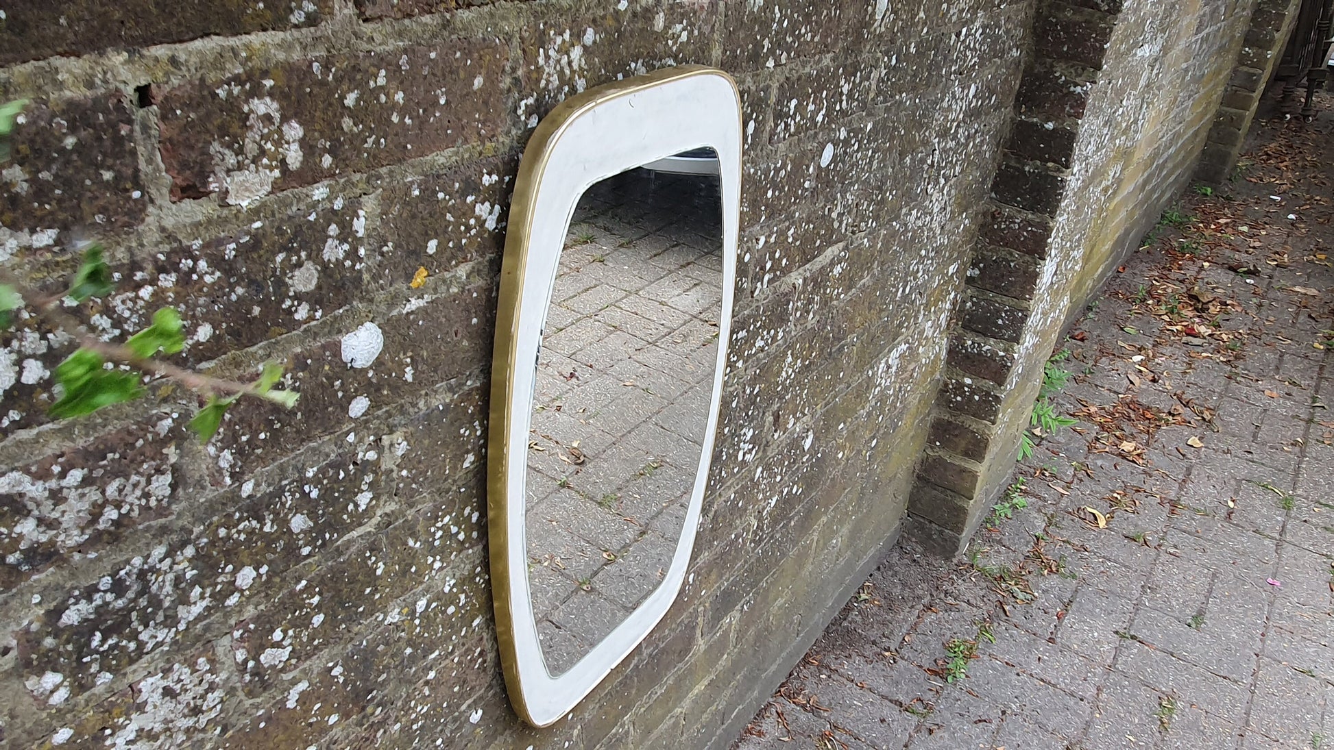 Vintage Retro Shaped Painted White and Gold Side Wall Mirror