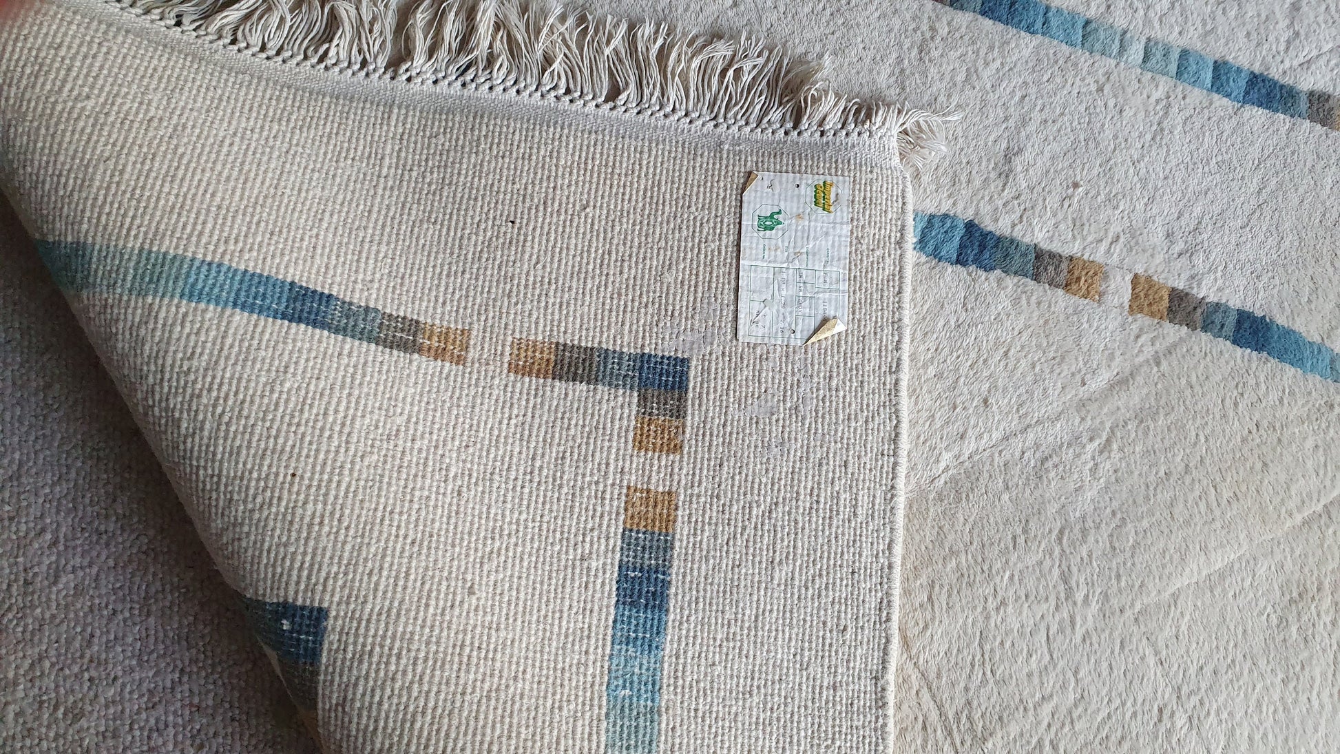 Large Thick Wool Heavy Quality Cream Decorated Rug ‘Imperial Jewel’