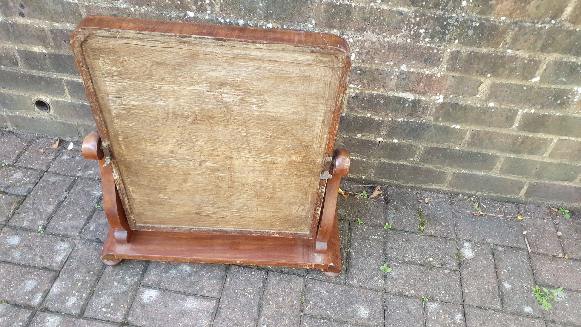 Large Victorian Swing Mirror Dressing Table.