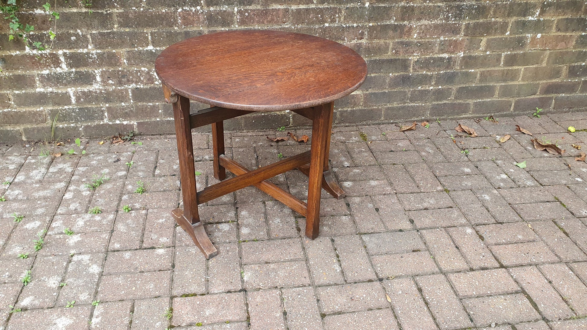 Vintage Fold up Folding Oak Coffee Table Fire Screen