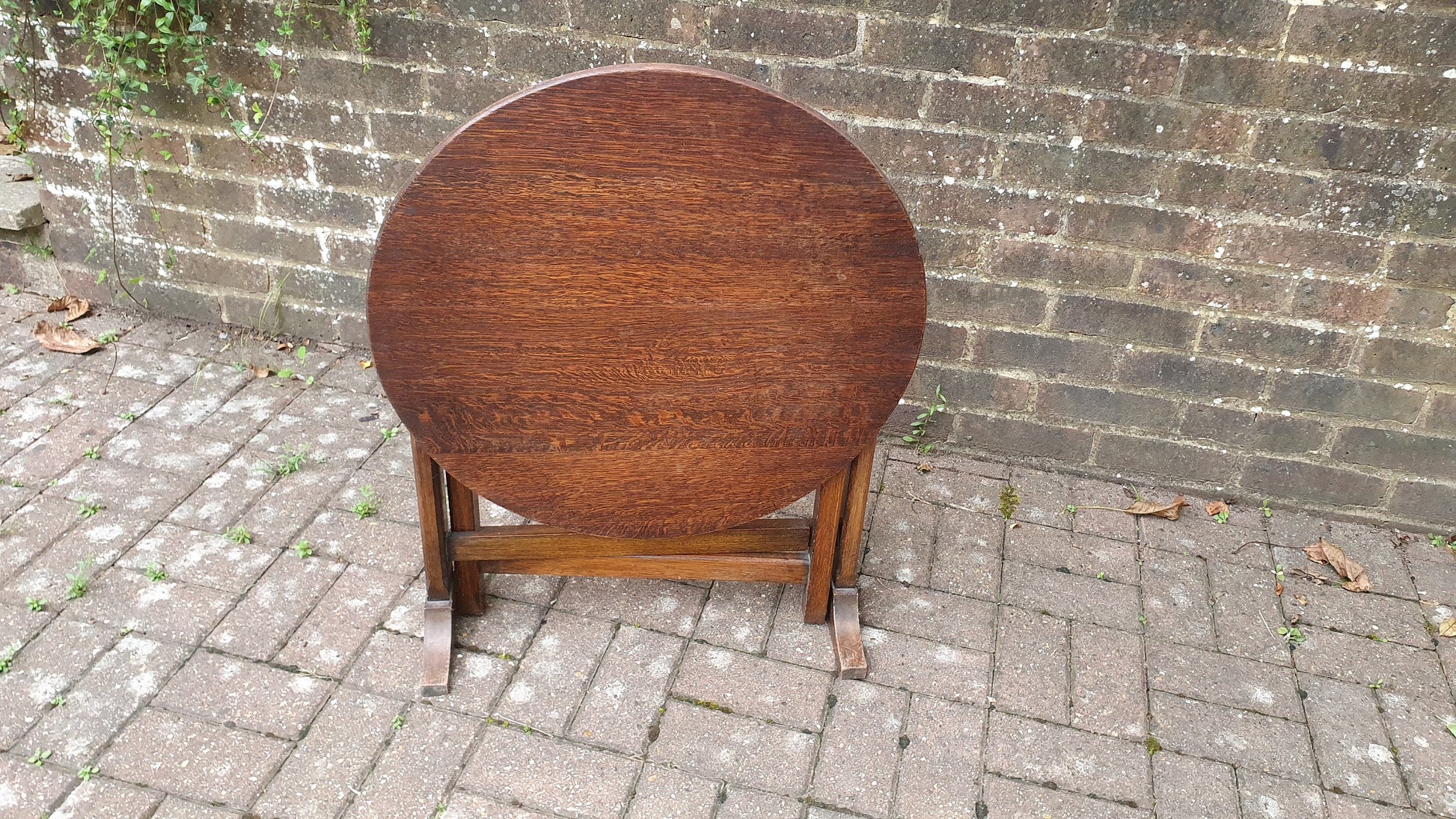 Vintage Fold up Folding Oak Coffee Table Fire Screen