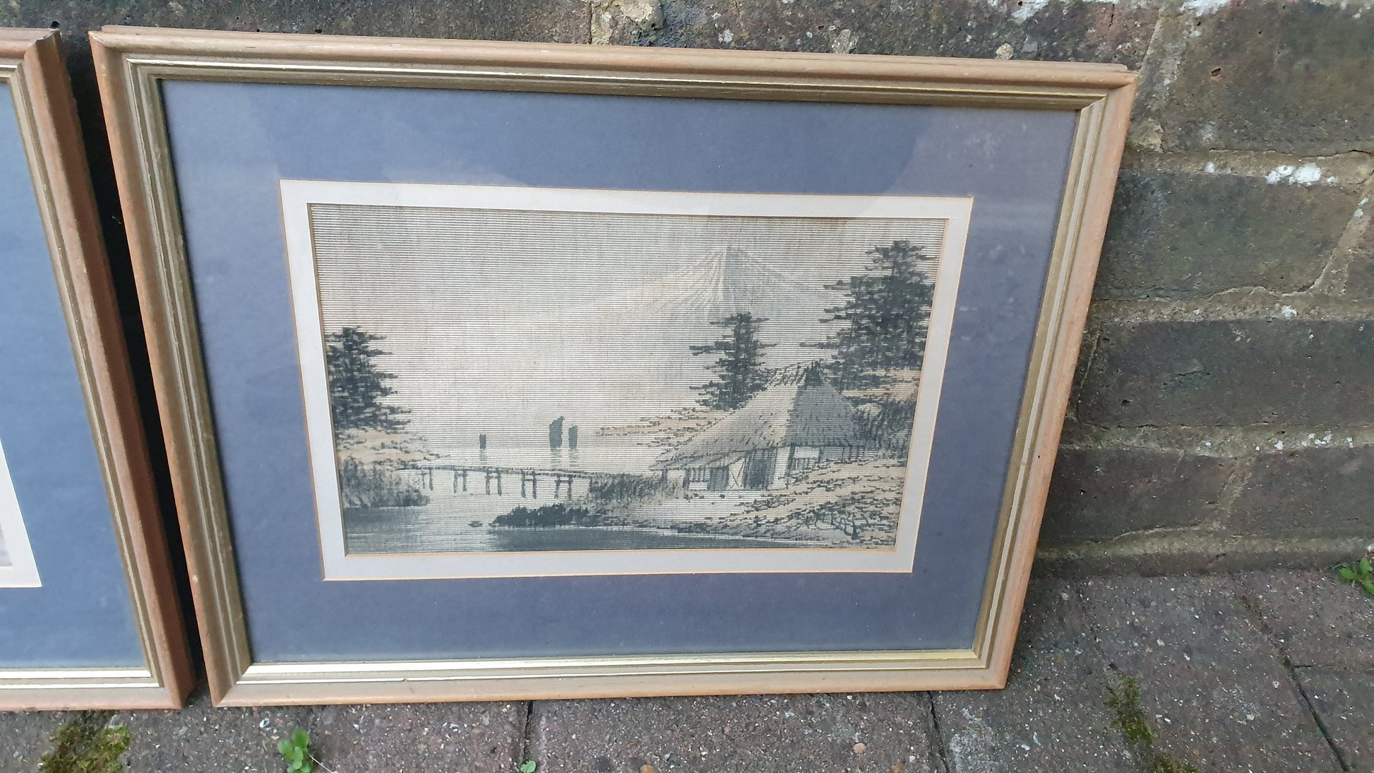 Set of 3 wonderful, subtle Japanese (Mount Fuji) original paintings on linen/material