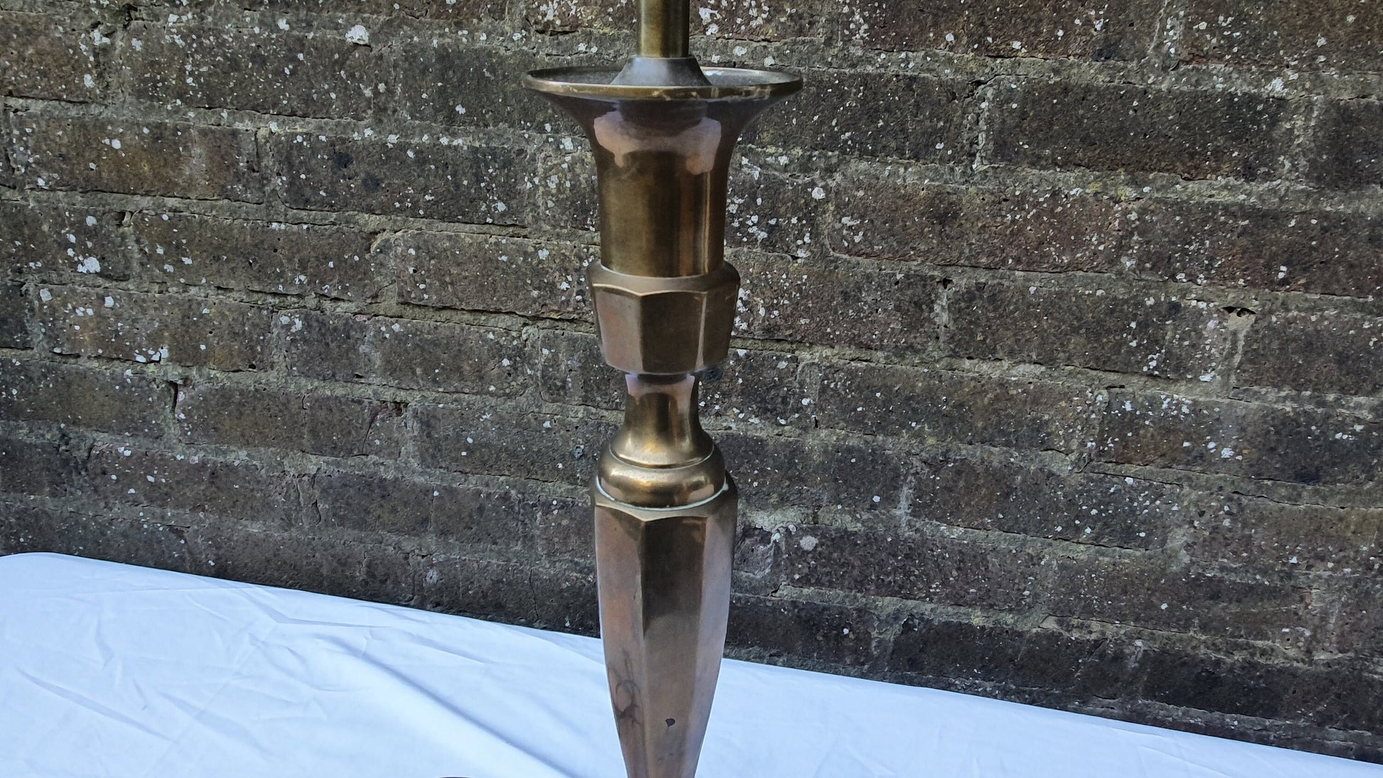 Impressive Brass Wooden Base Tall Bedside Table Desk Lamp Working.