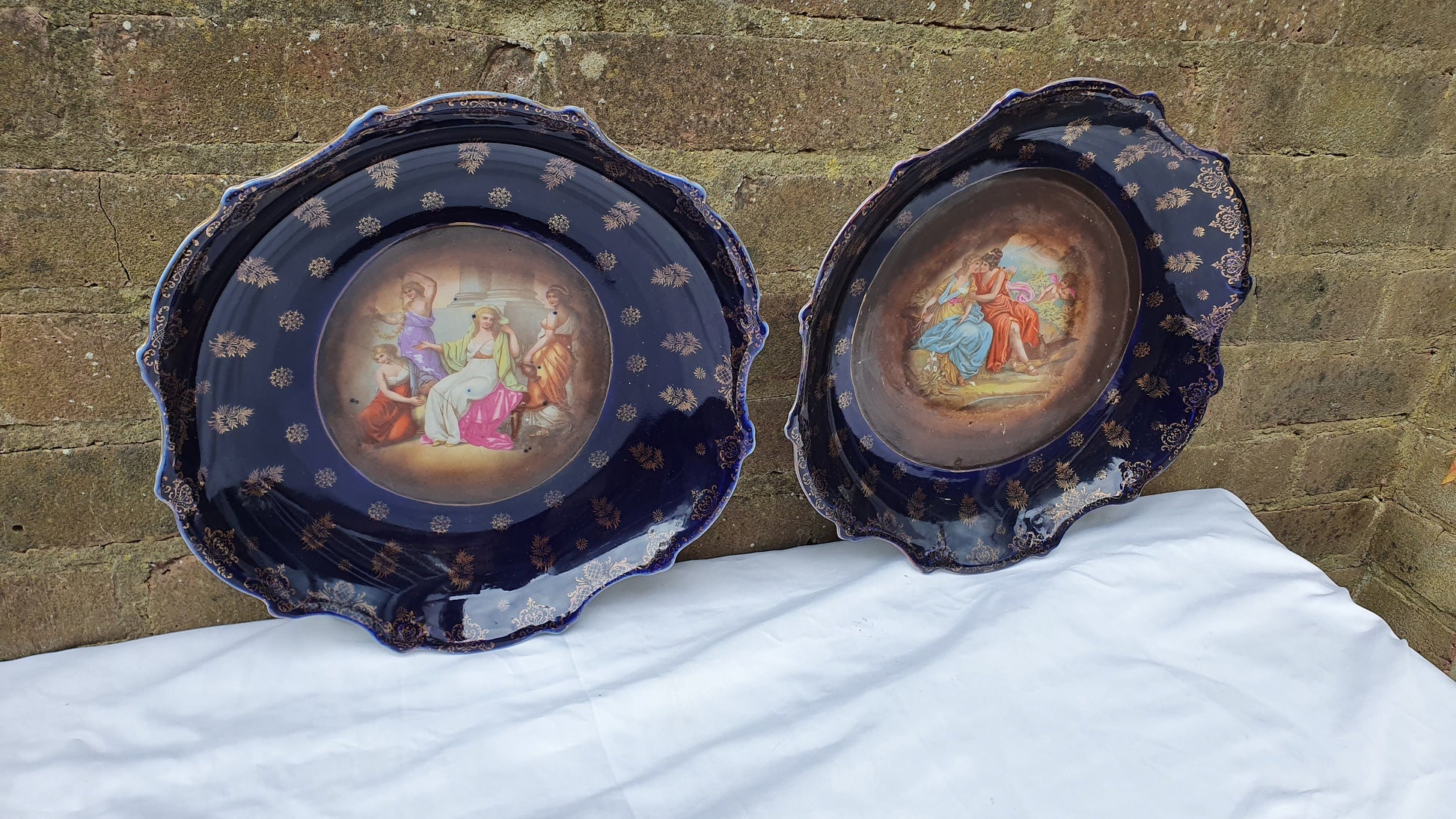2 Pair Stunning Vintage Huge Cobalt Blue and Gold Picture Romantic Wall Plates Serving Bowls Early-20th Century