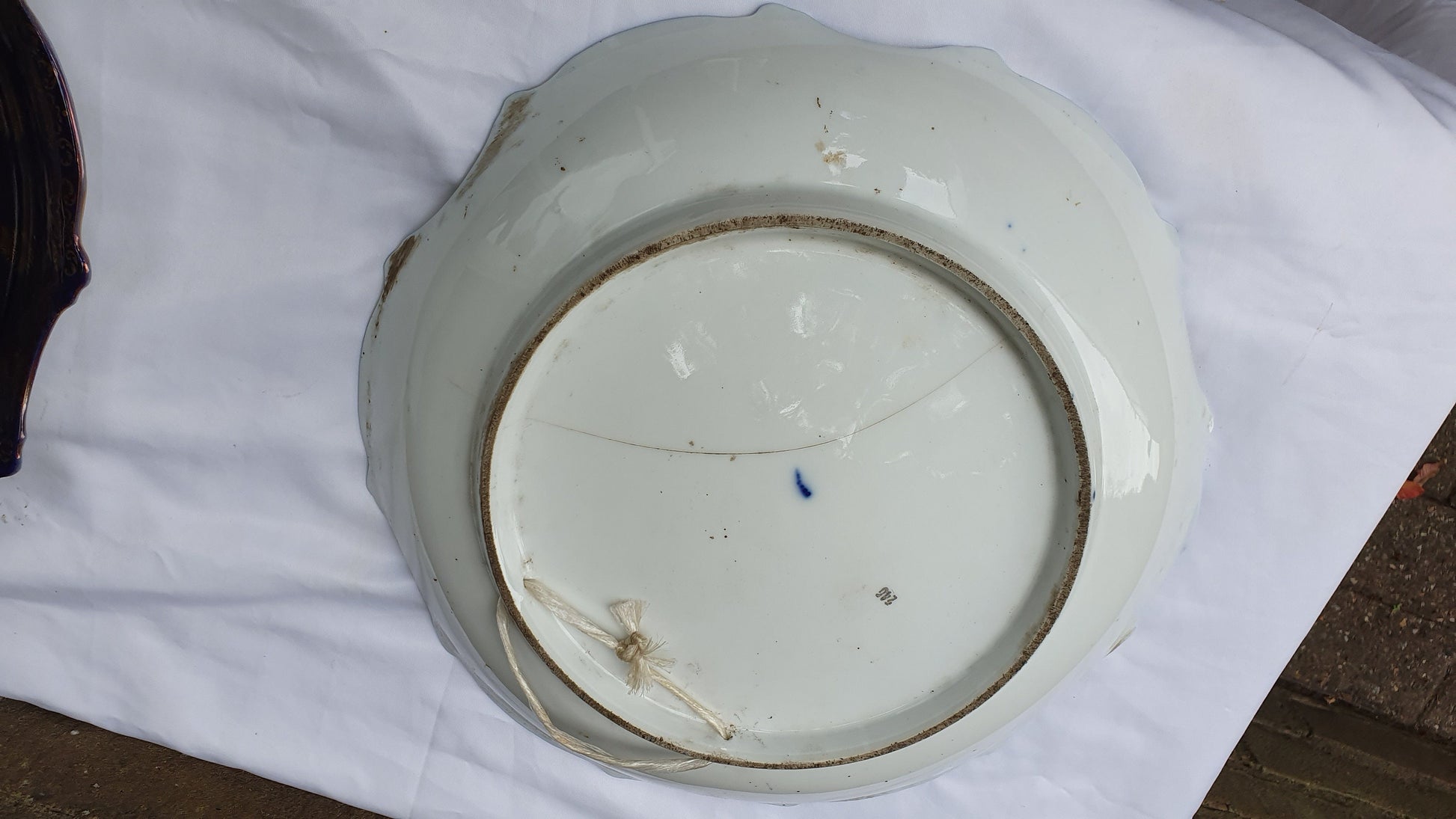 2 Pair Stunning Vintage Huge Cobalt Blue and Gold Picture Romantic Wall Plates Serving Bowls Early-20th Century