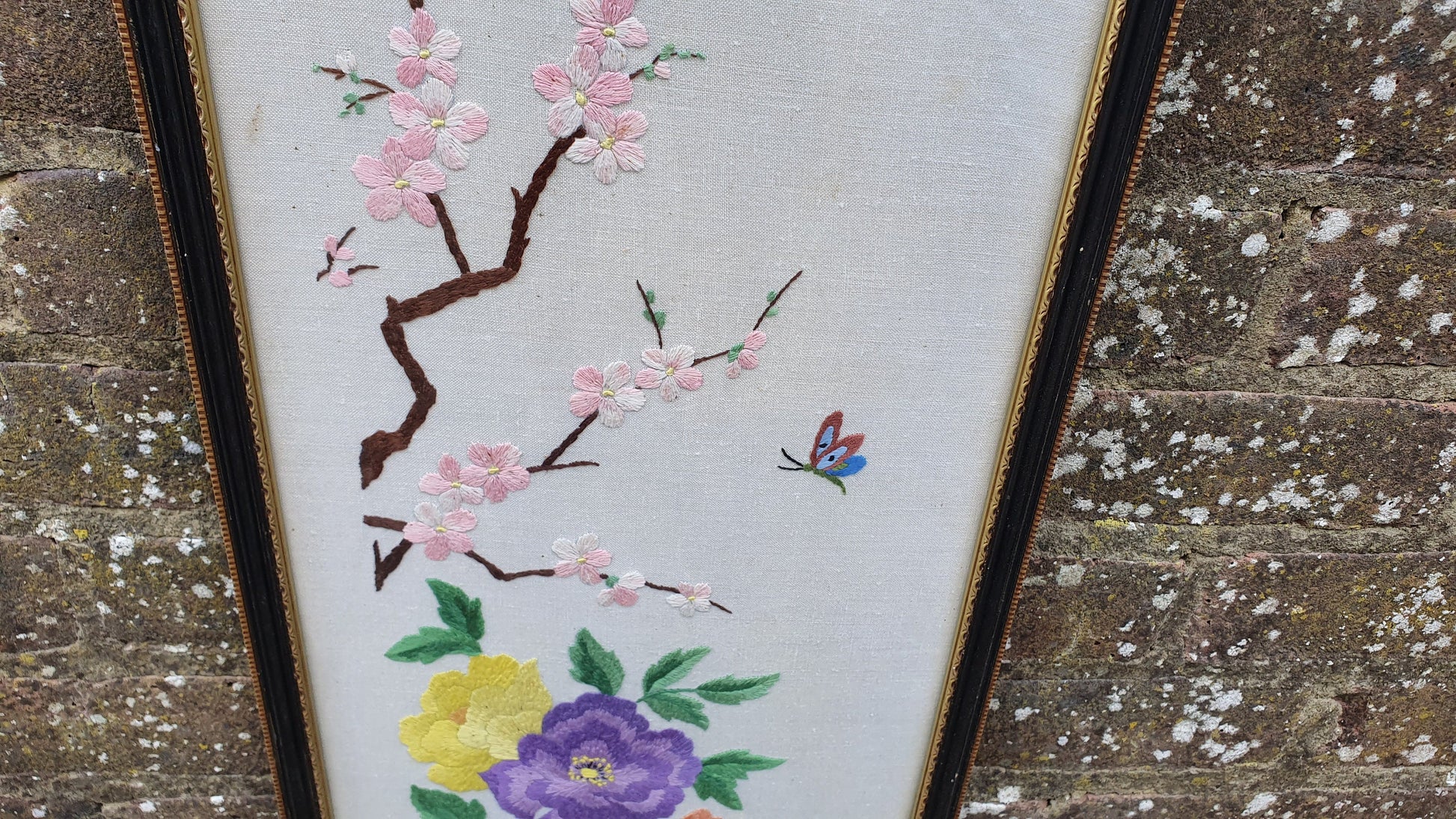 Gorgeous Vintage Oriental Embroidery Picture Flower Floral Butterfly Decoration Glazed Black and Gold Frame.