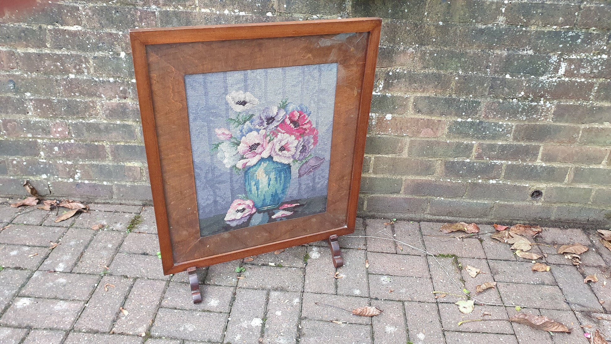 Imposing Vintage Pre-War Mahogany Tapestry Fire Screen Guard Glazed