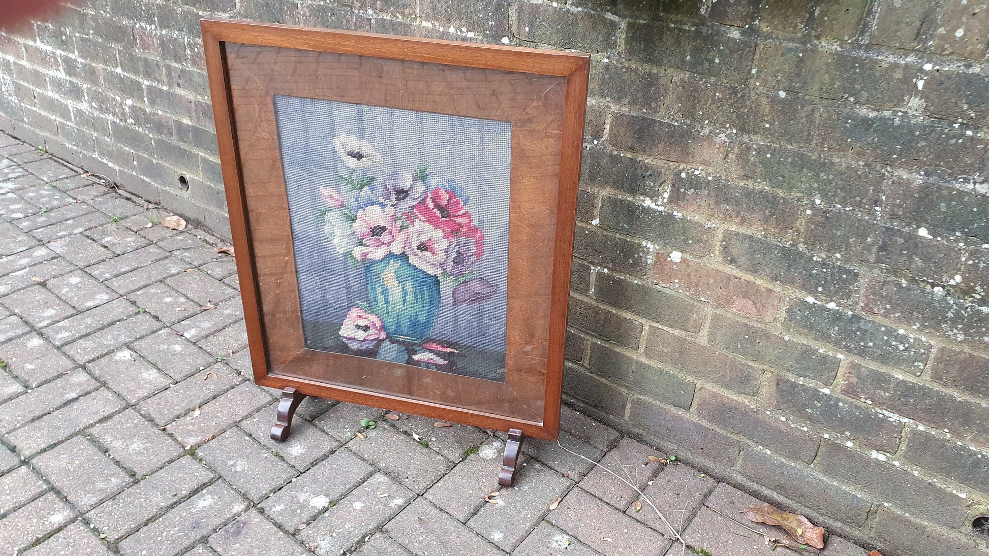 Imposing Vintage Pre-War Mahogany Tapestry Fire Screen Guard Glazed