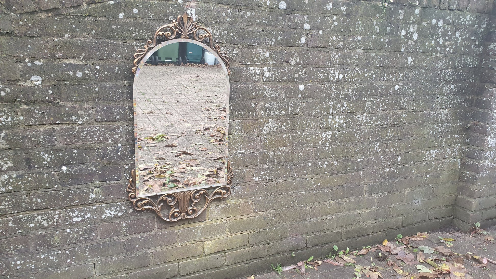 Vintage Retro Gold Gilt Ornate Arch Mirror ‘Aisonea’