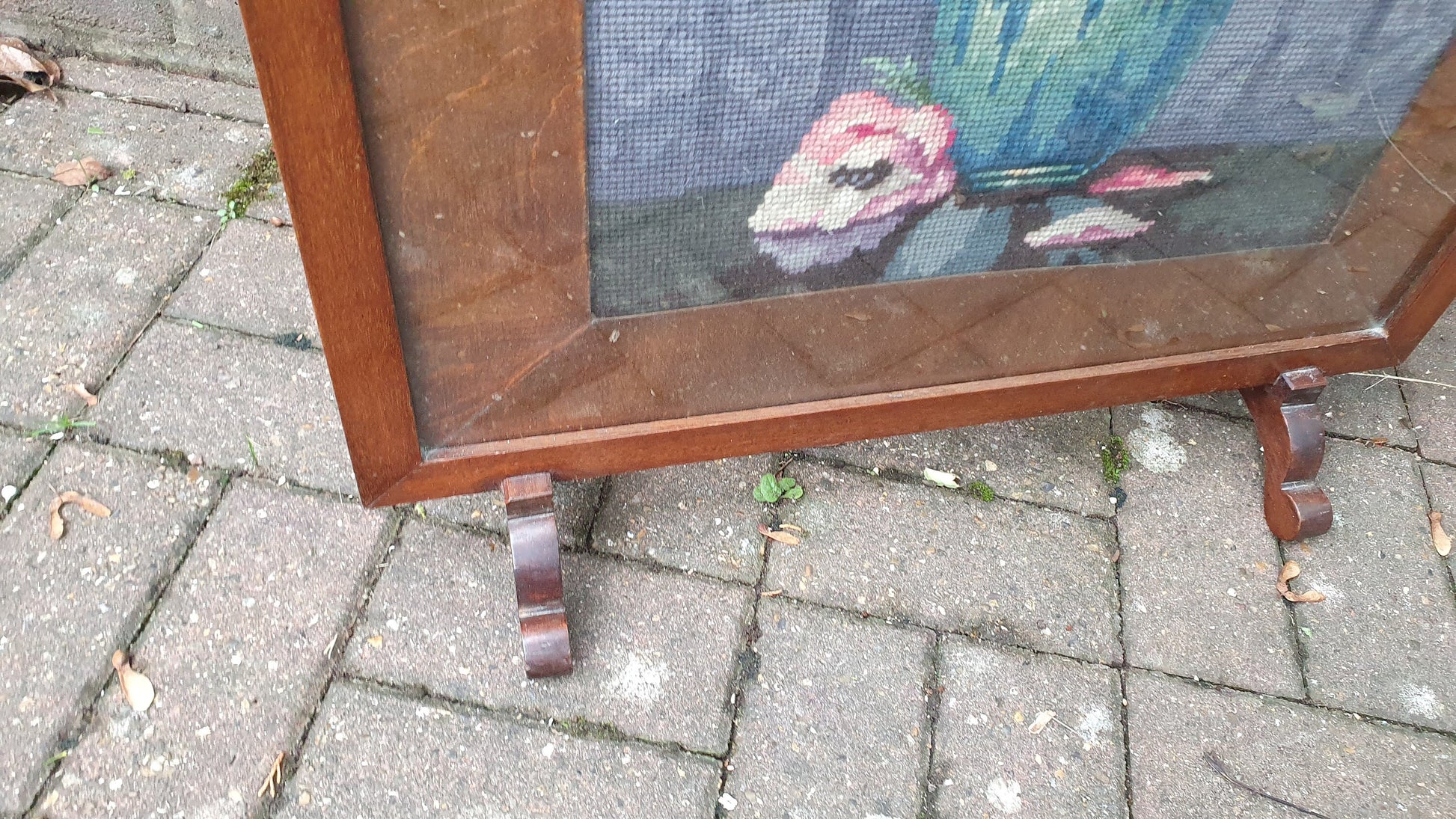 Imposing Vintage Pre-War Mahogany Tapestry Fire Screen Guard Glazed