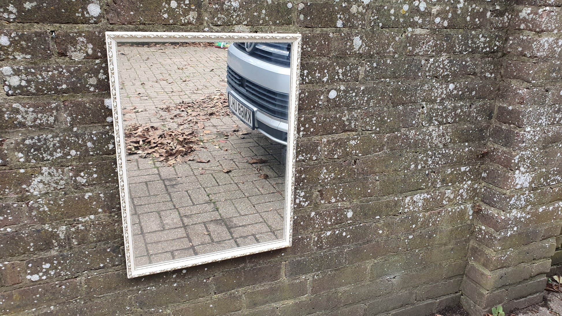 Classic 70’s Vintage Retro Cream and Gold Painted Wall Mirror.