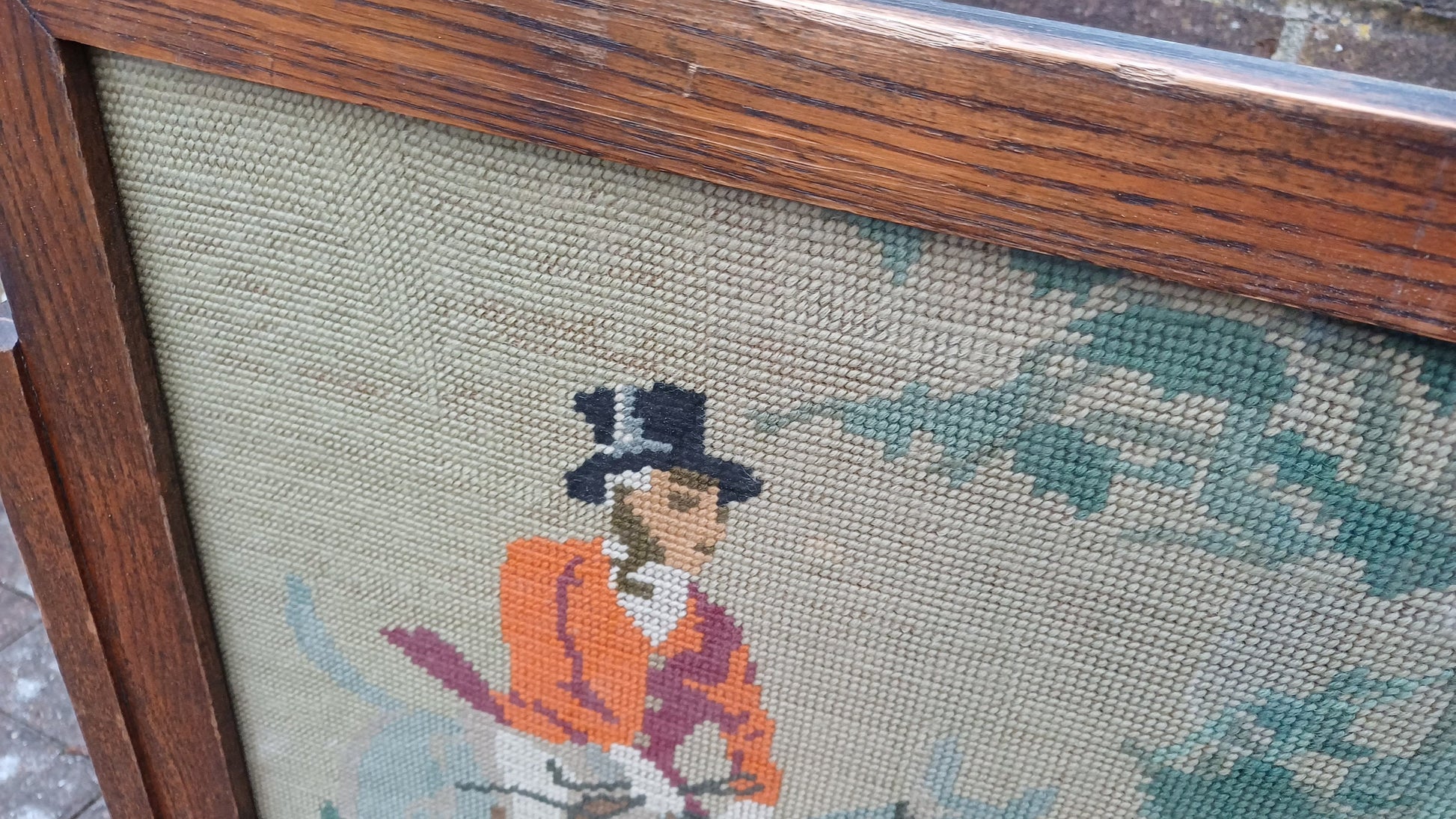 Vintage Tapestry Oak Fire Screen Fox Hunter Hunting