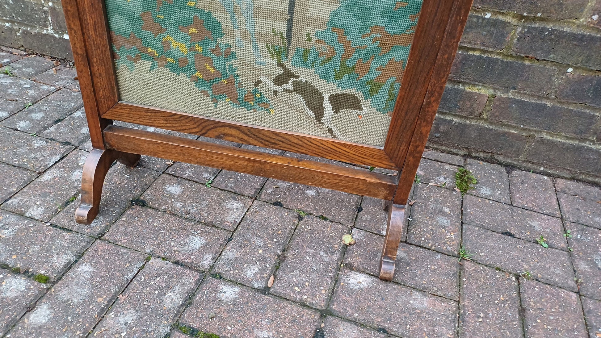 Vintage Tapestry Oak Fire Screen Fox Hunter Hunting