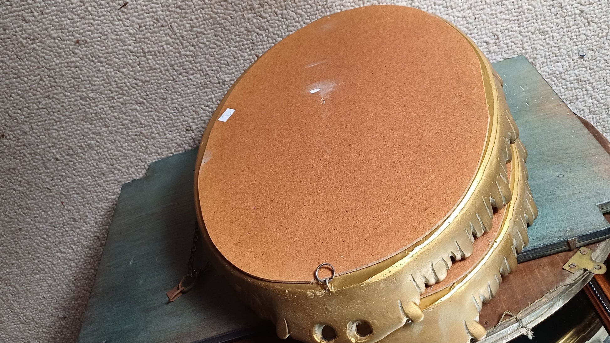 Vintage 60’s Ornate Oval Gold Gilt Decorative Mirror.