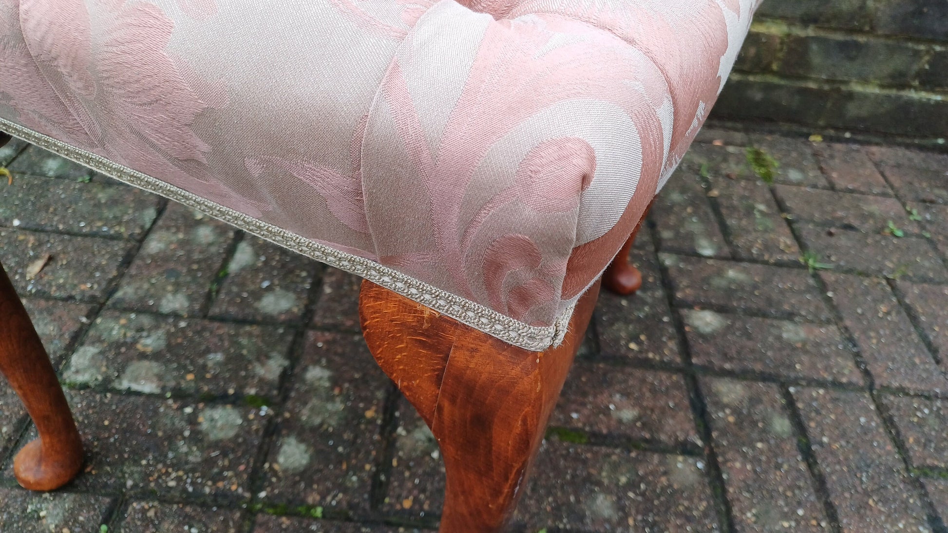 Vintage Upholstered Dressing Table or Piano Stoll Upholstered in Pink Fabric Cabriole Legs.