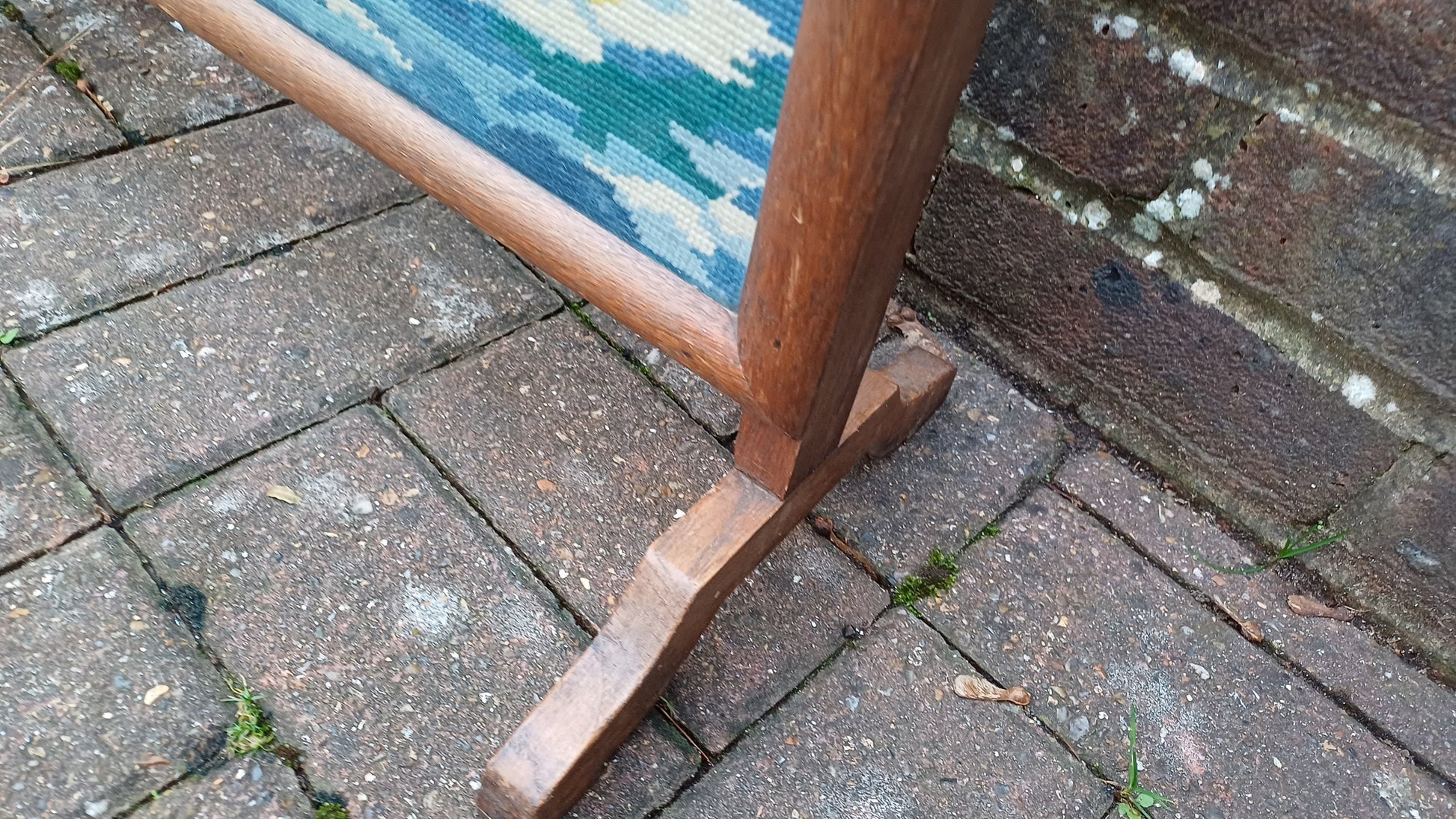 Vintage Tapestry Oak Fire Screen Galleon Glazed