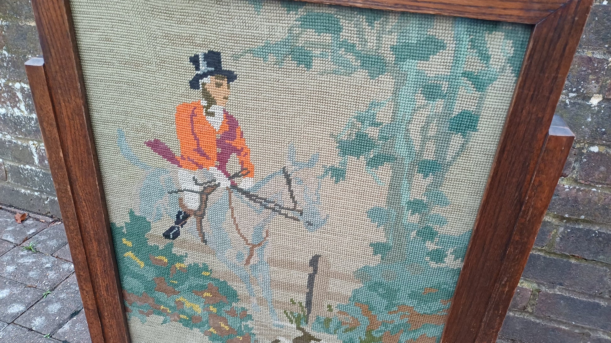 Vintage Tapestry Oak Fire Screen Fox Hunter Hunting