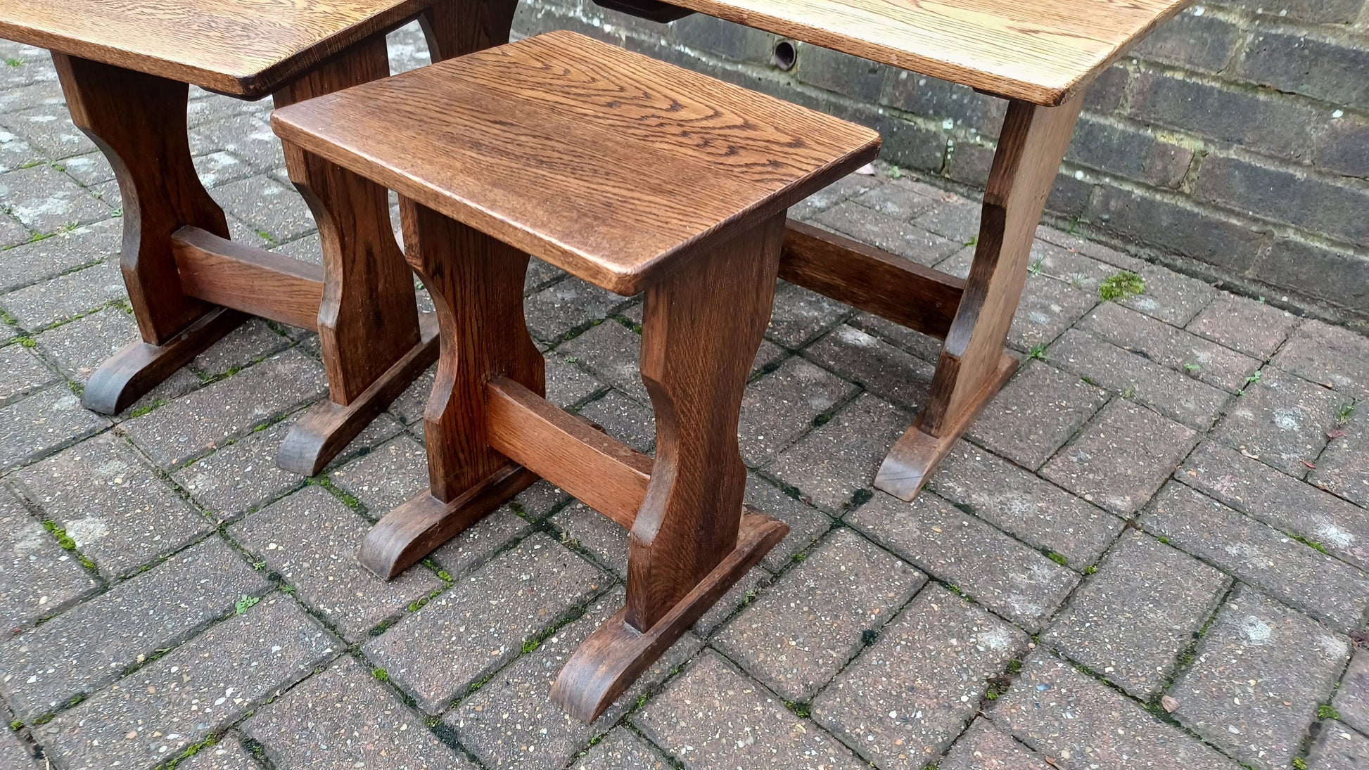 Set of Three Nesting Solid Oak Coffee Side Occasional Tables.