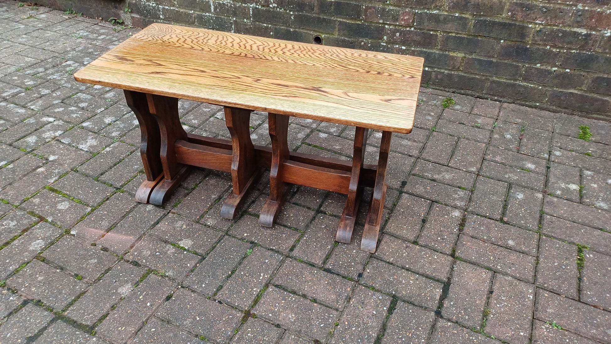 Set of Three Nesting Solid Oak Coffee Side Occasional Tables.