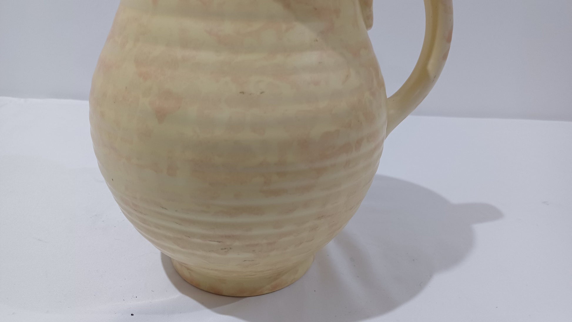 Cream Arthur Wood Vintage Jug Vase - pink mottled pattern - ribbed detail - large jug vase