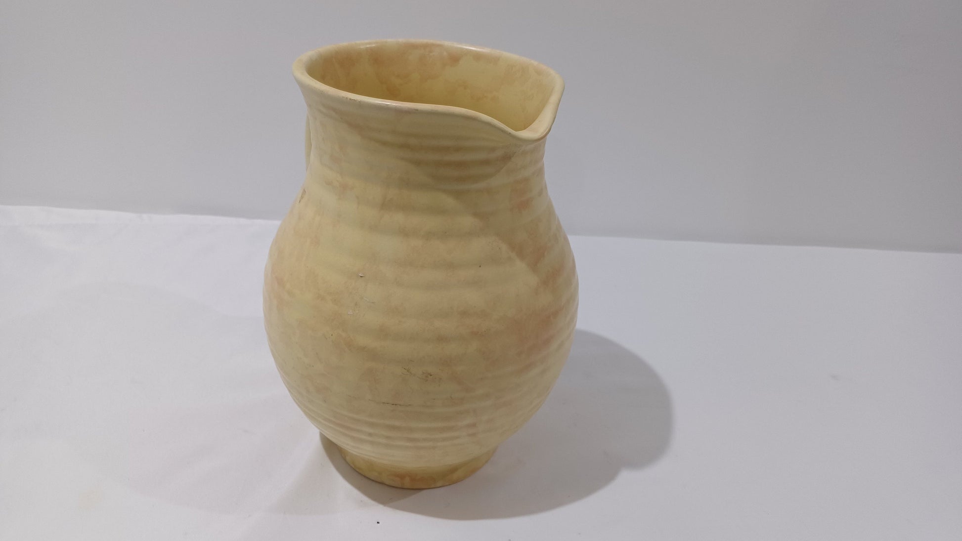 Cream Arthur Wood Vintage Jug Vase - pink mottled pattern - ribbed detail - large jug vase