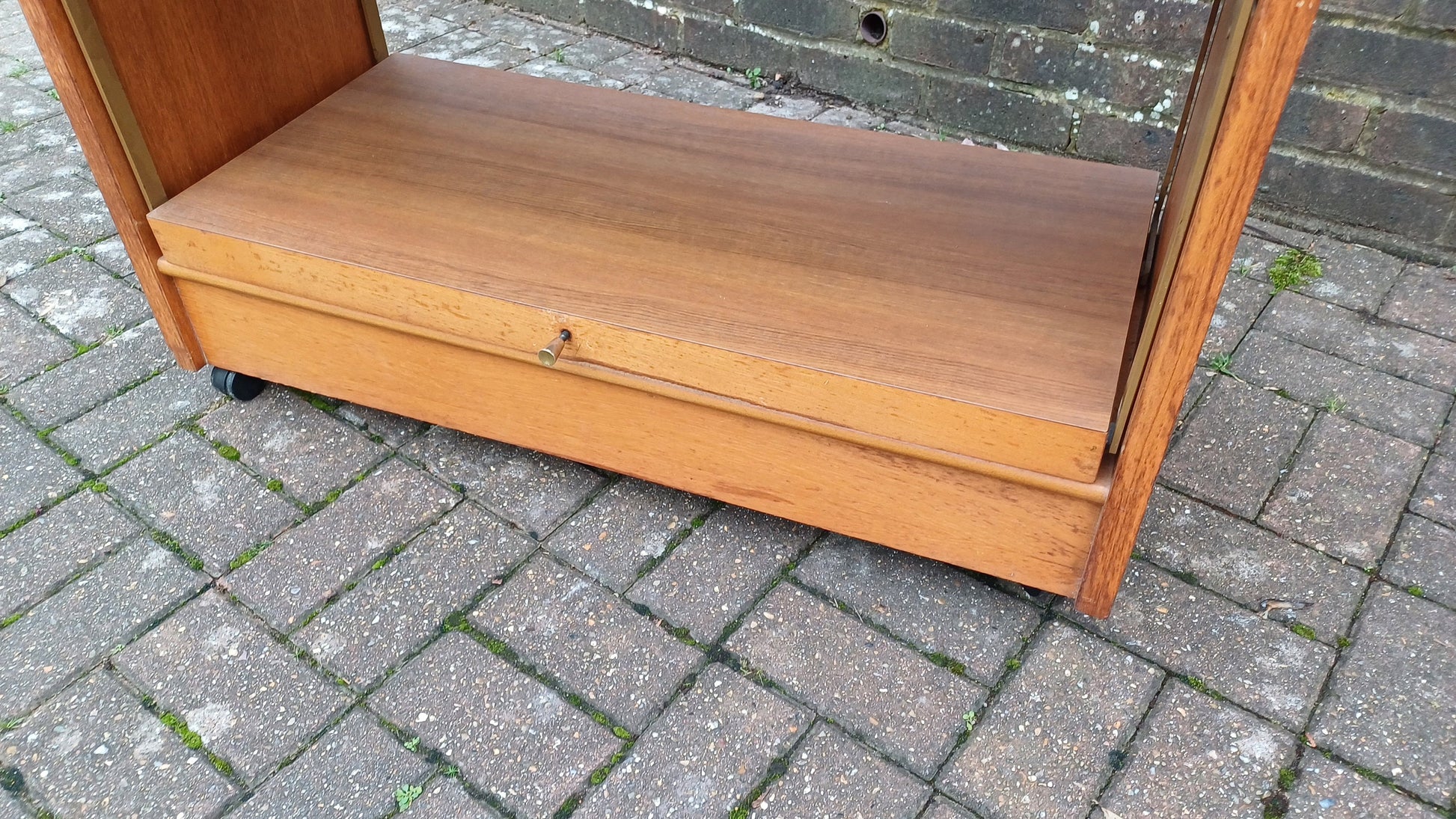 Quirky Vintage Retro Cantilever Adjustable Trolley Fold Up Table Formica Top