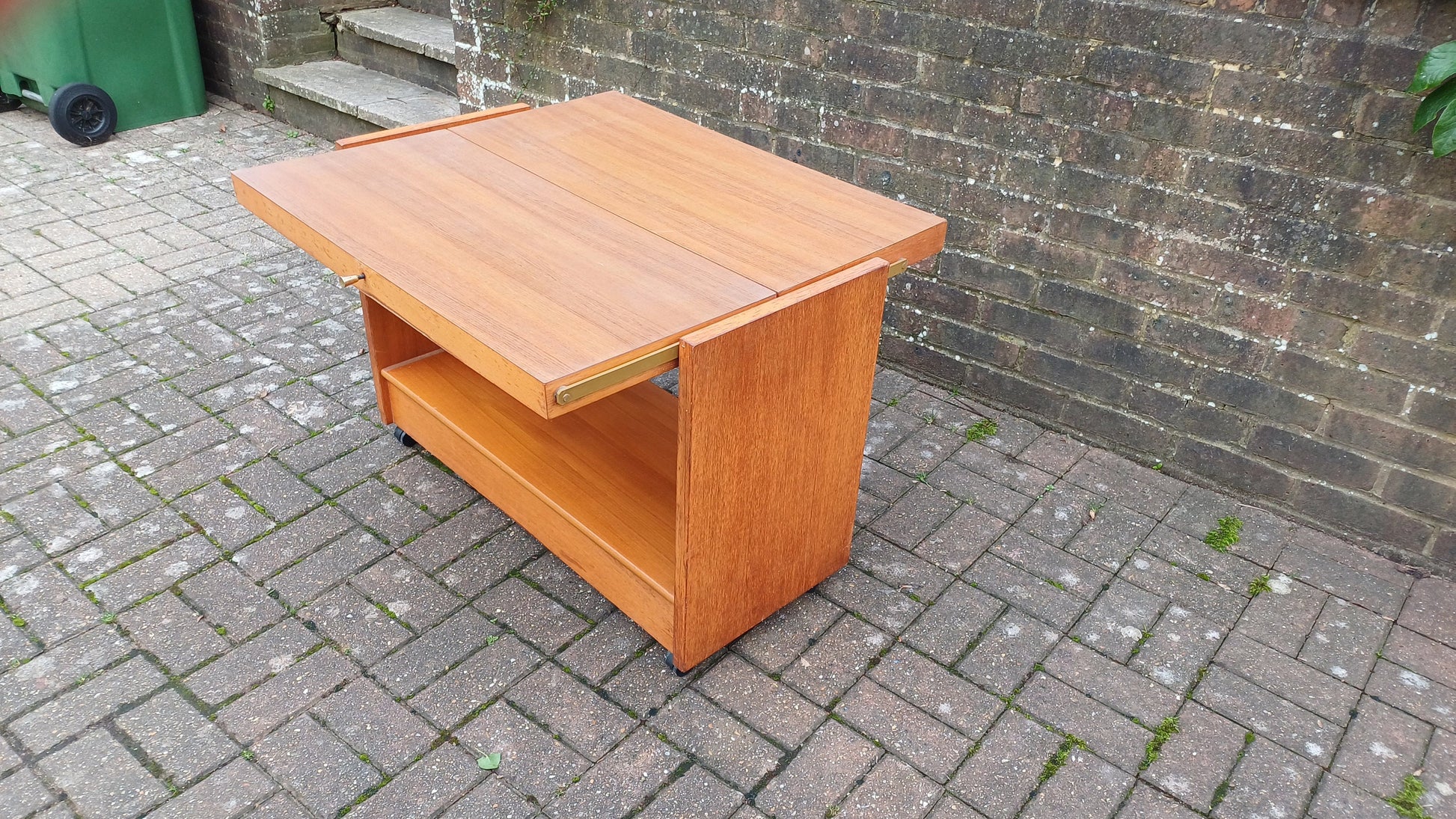 Quirky Vintage Retro Cantilever Adjustable Trolley Fold Up Table Formica Top