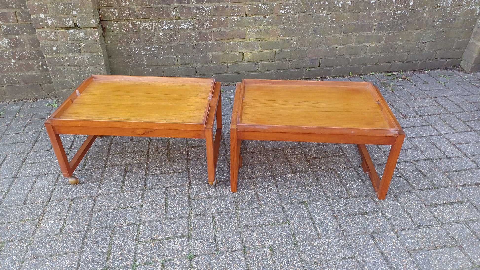 Unusual Vintage Retro Teak Trolley Splits in Two To Make Coffee Tables White and Newton Limited Portsmouth