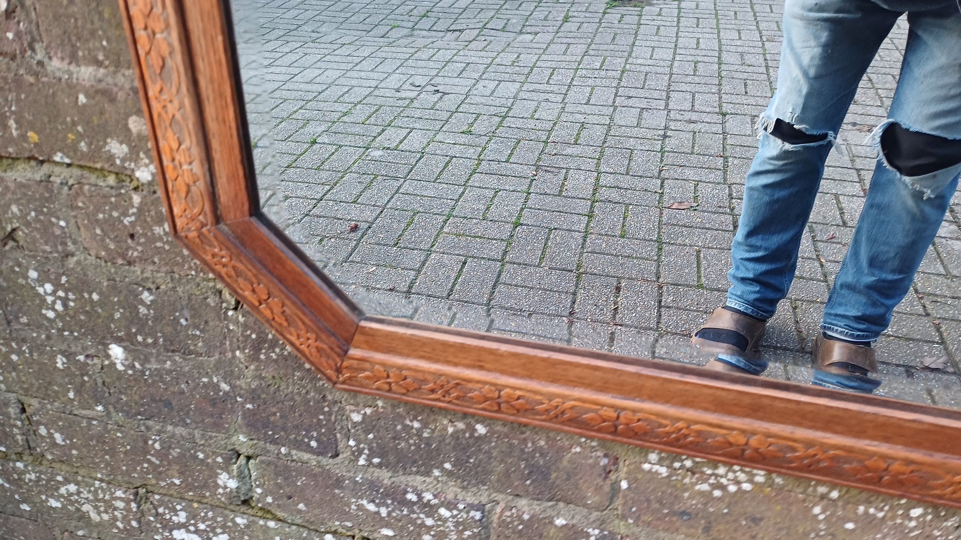 mirror
