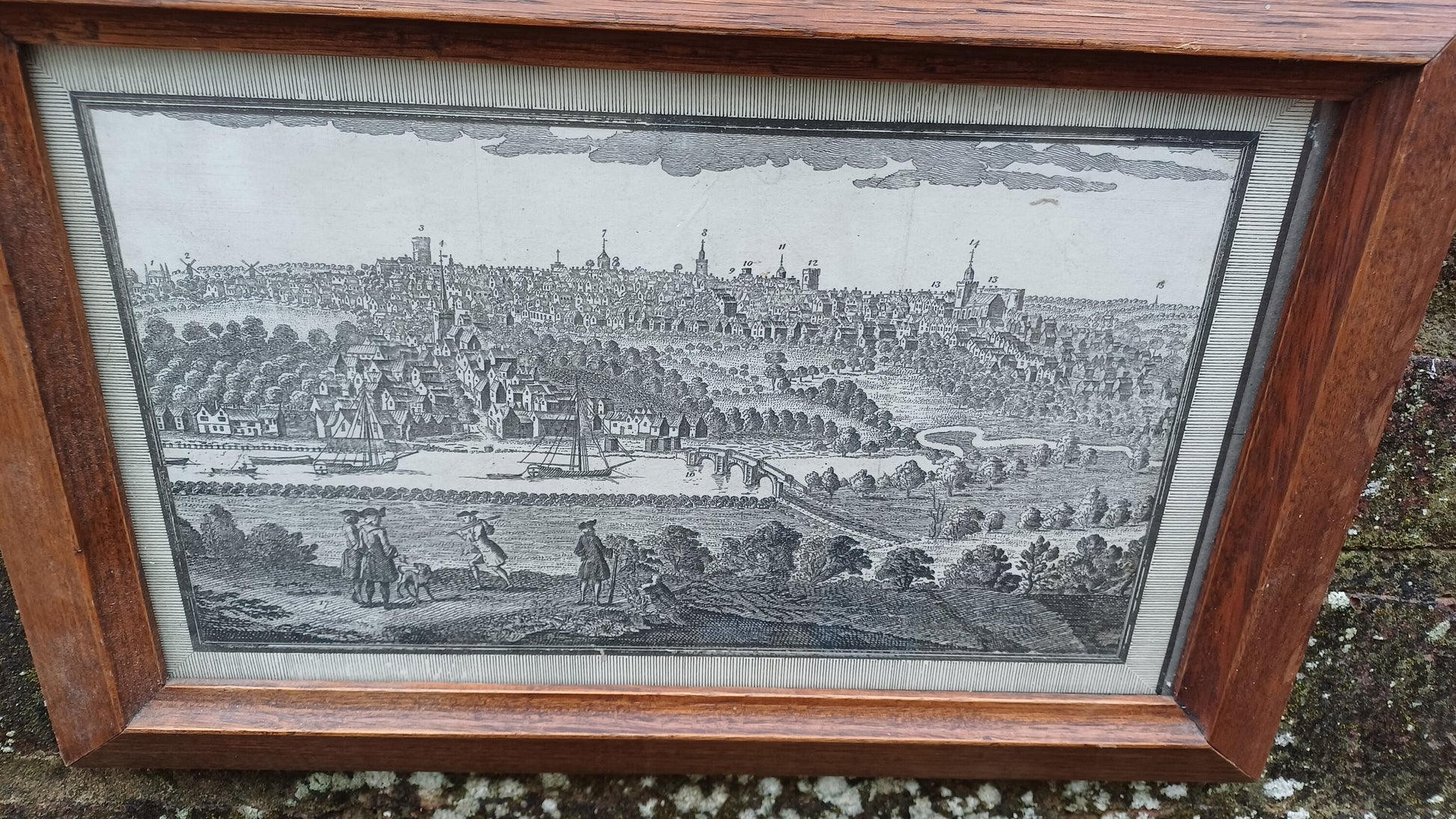 Quality wooden frame, heavy solid, with glazing, good backing and hanging wire - a print of copper engraving, lithograph of cityscape