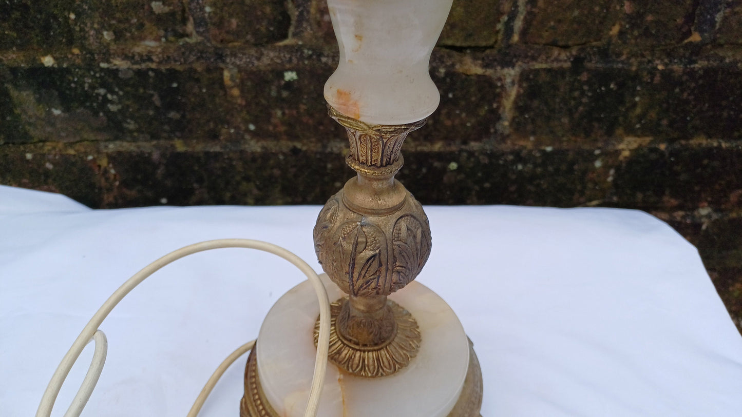 Very attractive Vintage Brass and Onyx Retro Lamp - traditional style but retro - good size 38cm tall and working condition