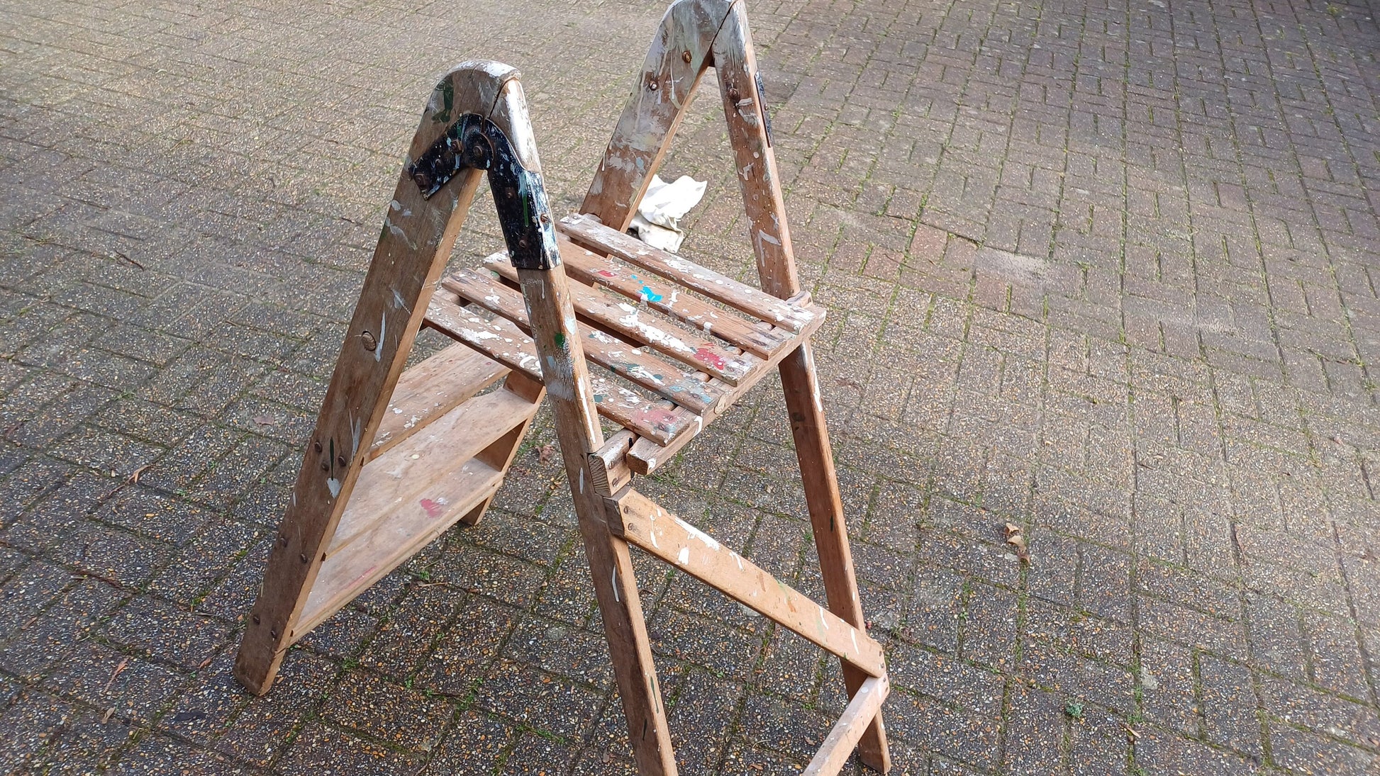 Characterful Vintage Folding Fold Away Wooden Step Ladder.