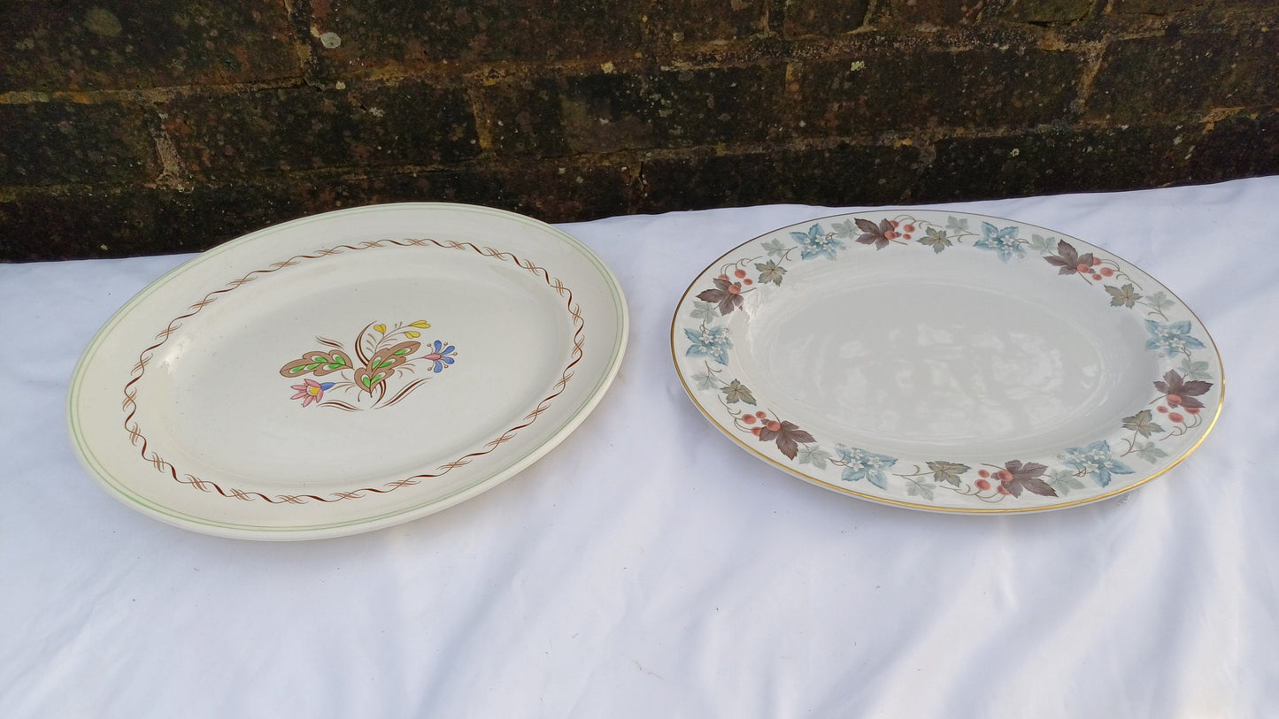 Two Pair of Royal Doulton Serving Plates Fish Meat or Pastries Mid 20th Century Excellent Condition Camelot and Woodland