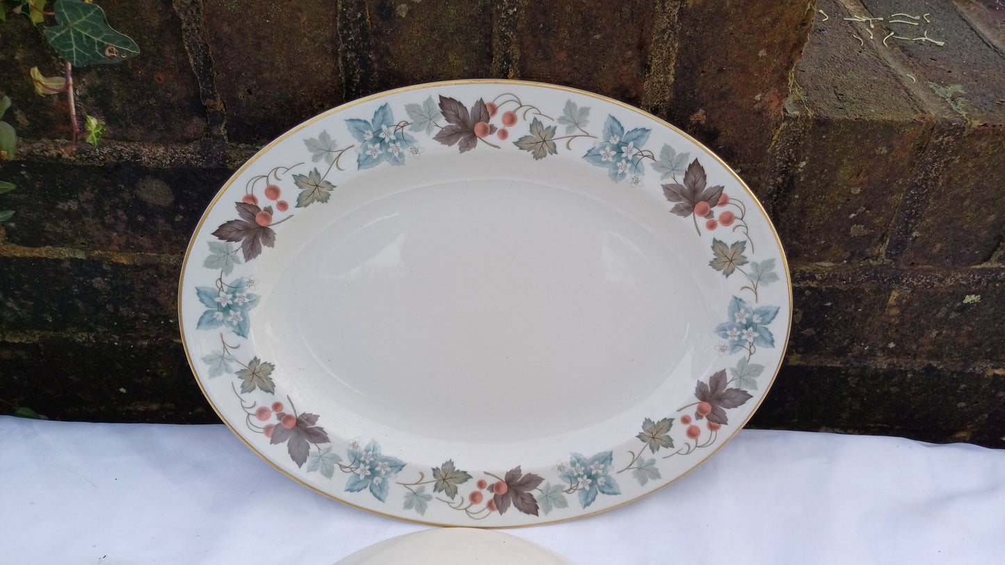 Two Pair of Royal Doulton Serving Plates Fish Meat or Pastries Mid 20th Century Excellent Condition Camelot and Woodland