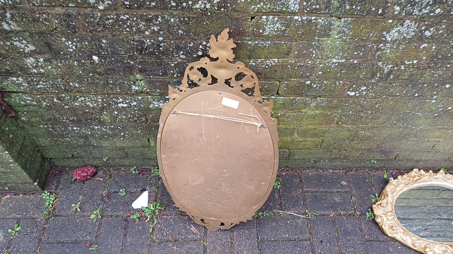 Large Classic 1970s Ornate Gold Gilt Oval Wall Mirror.