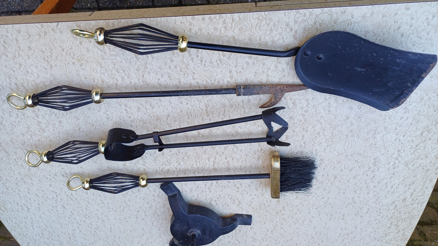 Vintage Style Complete Set of Fire Irons Companion Set.