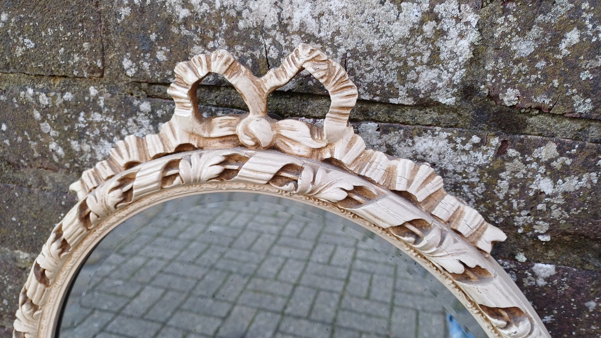 Large Vintage Oval 50s or 60s Painted Cream and God Oval Wall Mirror. Ribbon Decoration.