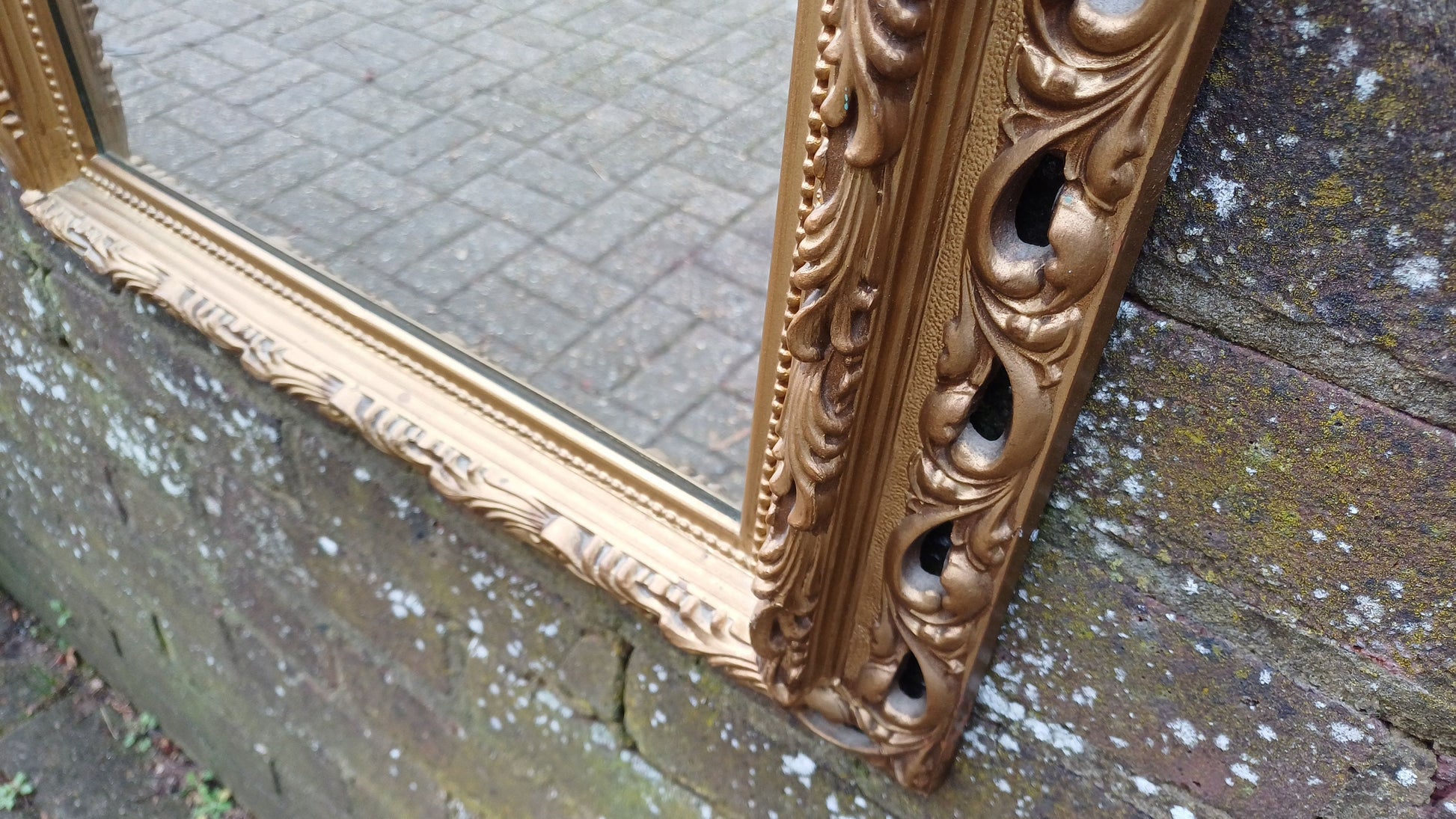 Superb Large Ornate Kitsch Composite Pierced Gold Gilt Wall Mirror.