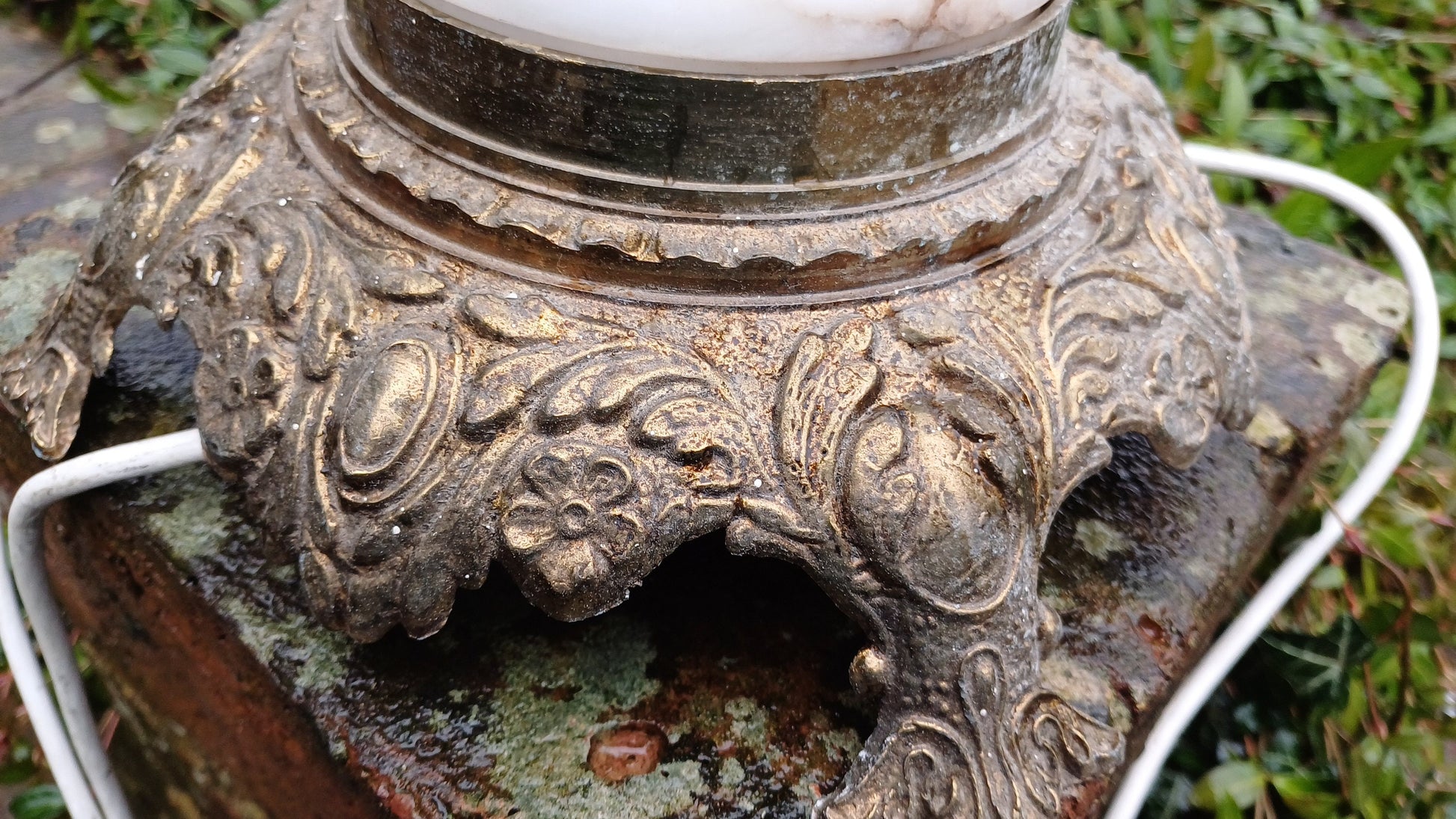Huge, Sumptuous and Large Vintage Marbe and Gold Decorative Bedside Lamp.