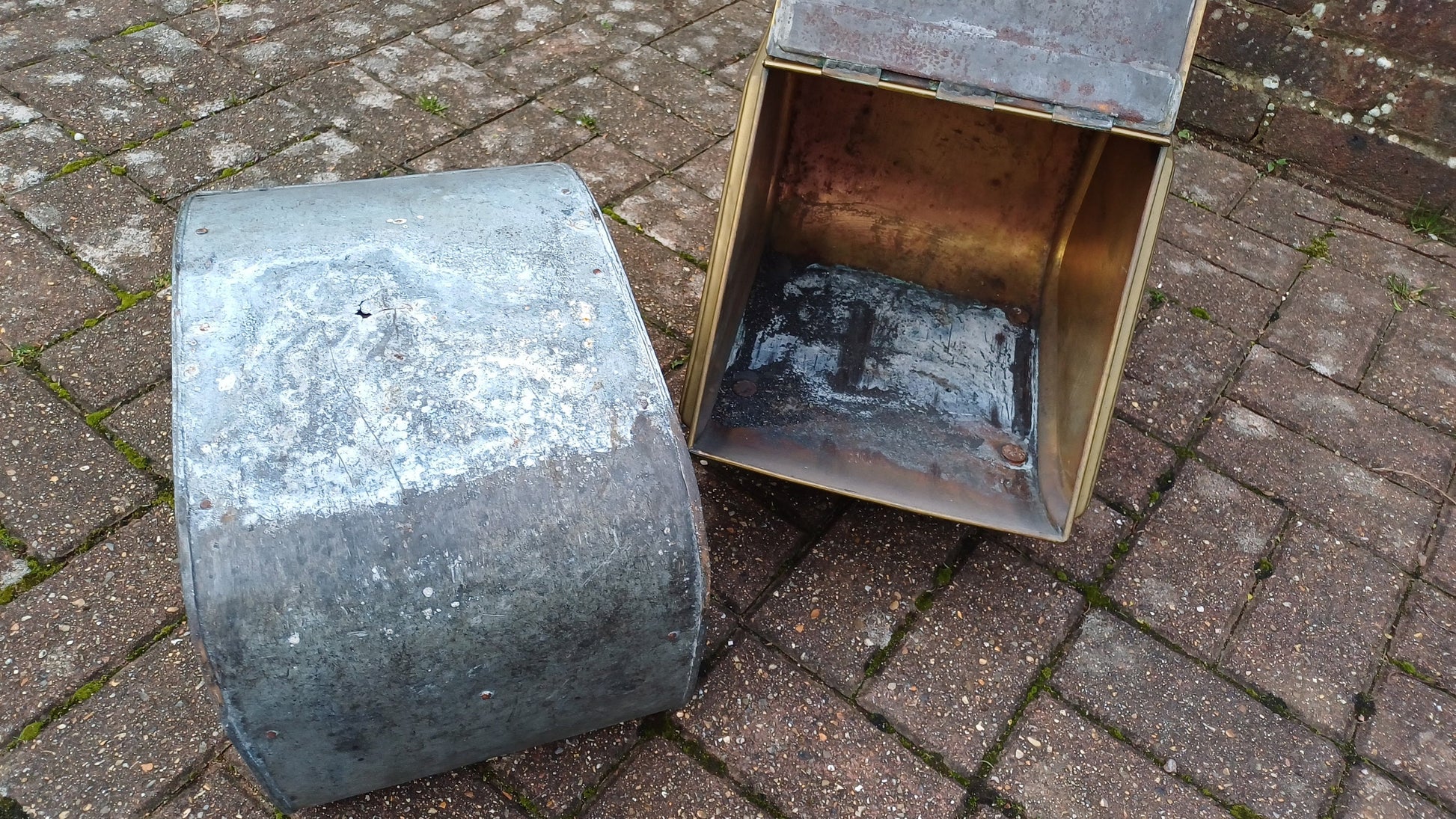 Superb and Complete Vintage Victorian Brass Coal Scuttle Bin With Brass Shovel