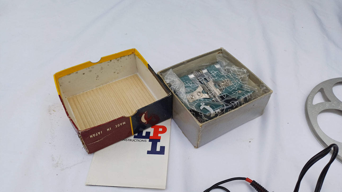 Vintage Retro Bell & Howell Super Auto Load 8mm Film Projector and Accessories
