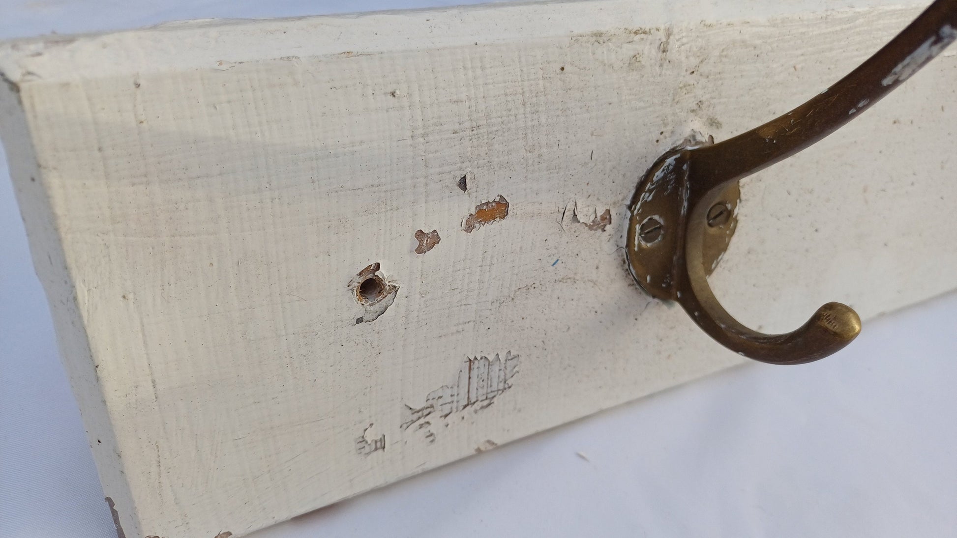 Vintage Painted Shabby Chic Wood and Brass Coat Hooks Bathroom Bedroom Hallway